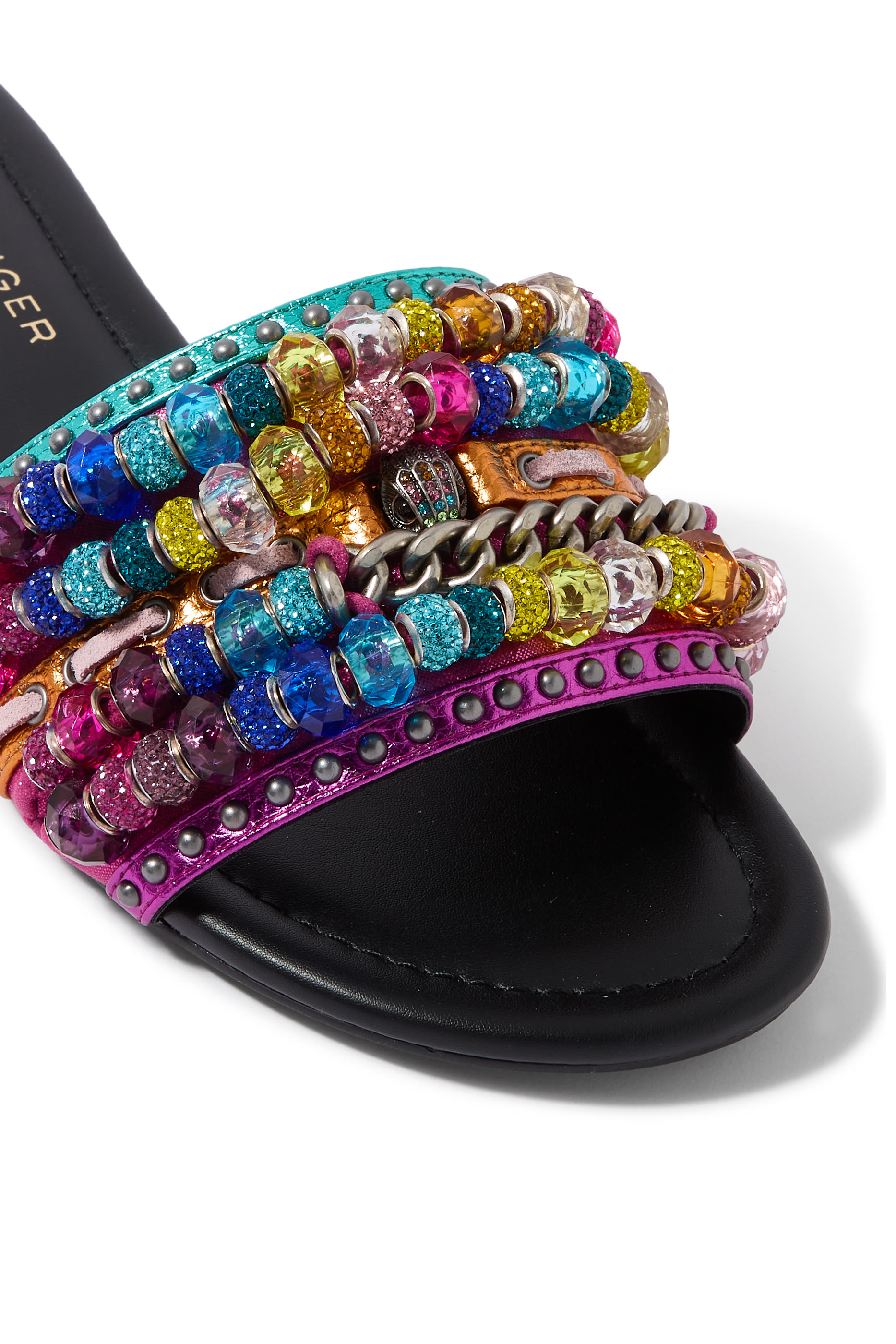 حذاء ساوثبانك بنعل مسطح مزين بخرز