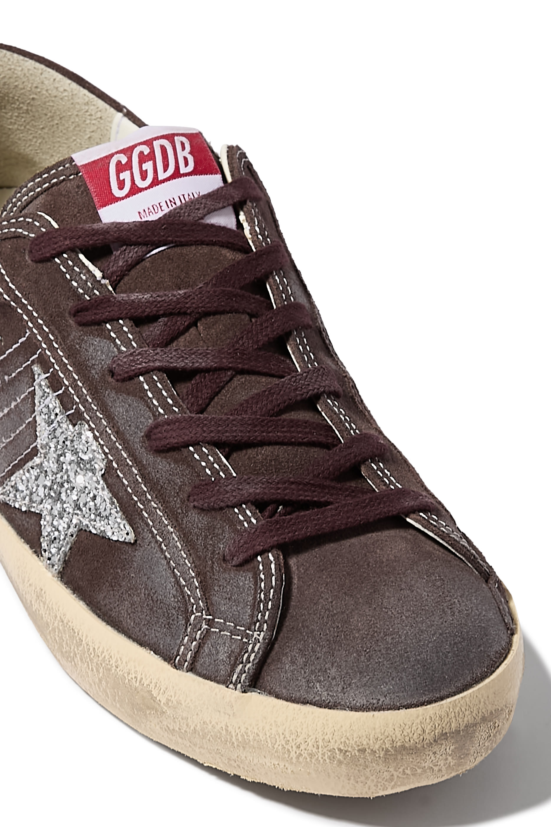 سنيكرز سوبر ستار