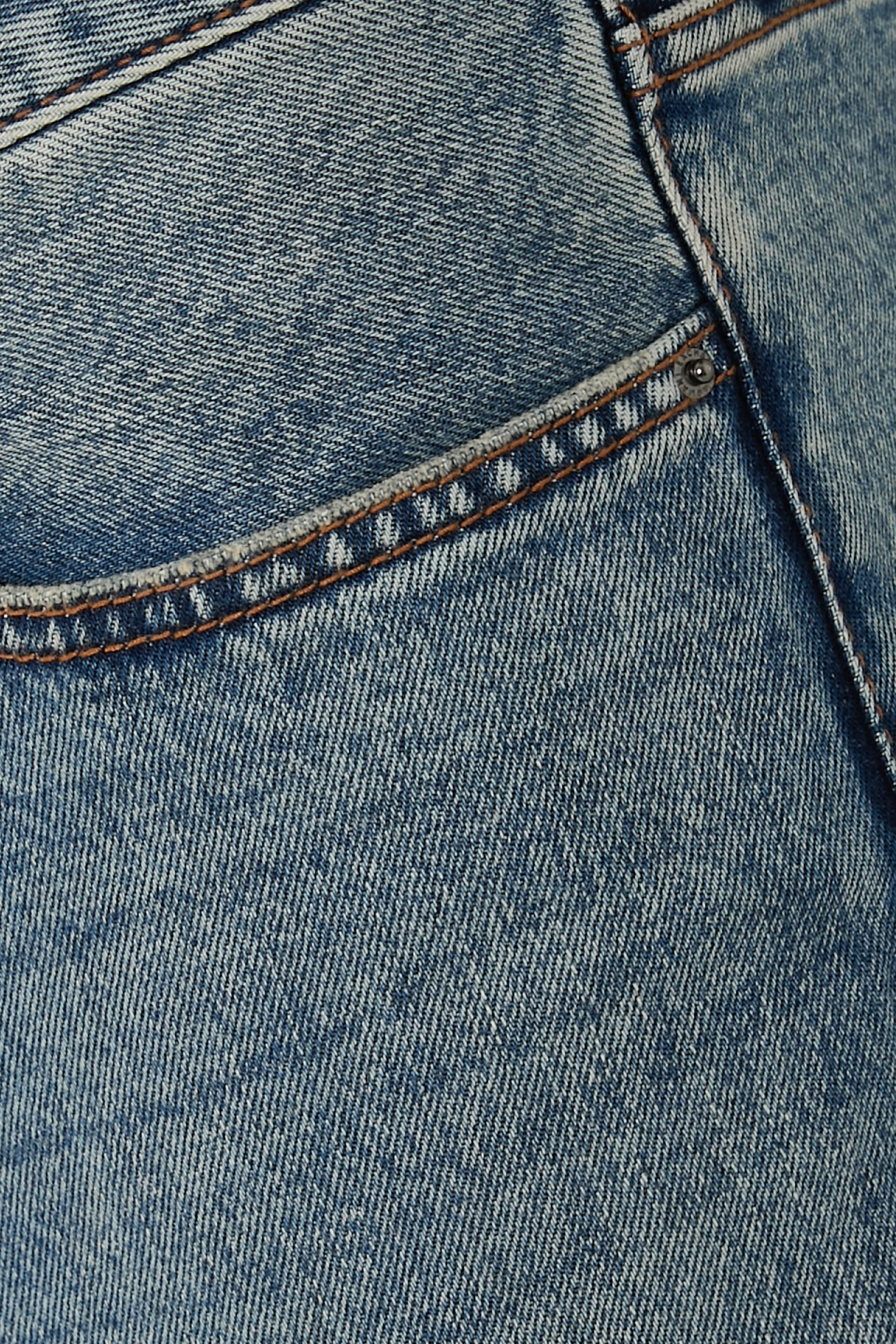 بنطال جينز وان بلوك اب بقصة ضيقة دنيم