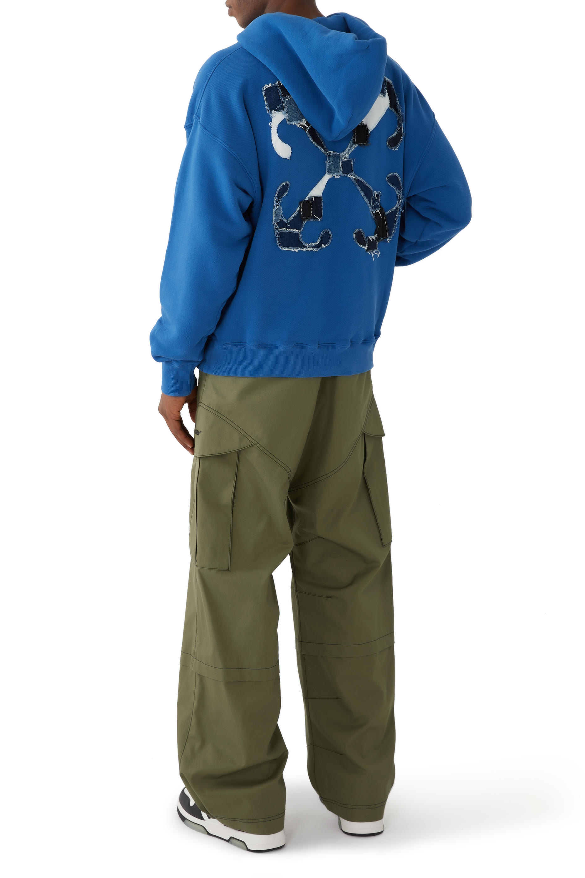 هودي سكيت بنقشة الأسهم