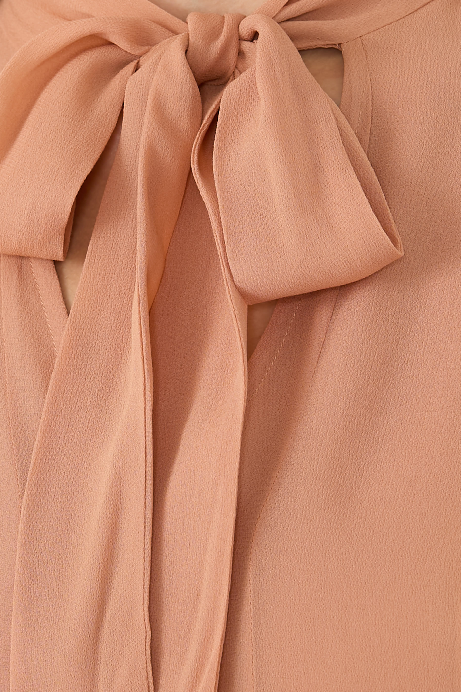 بلوزة ريانون واسعة