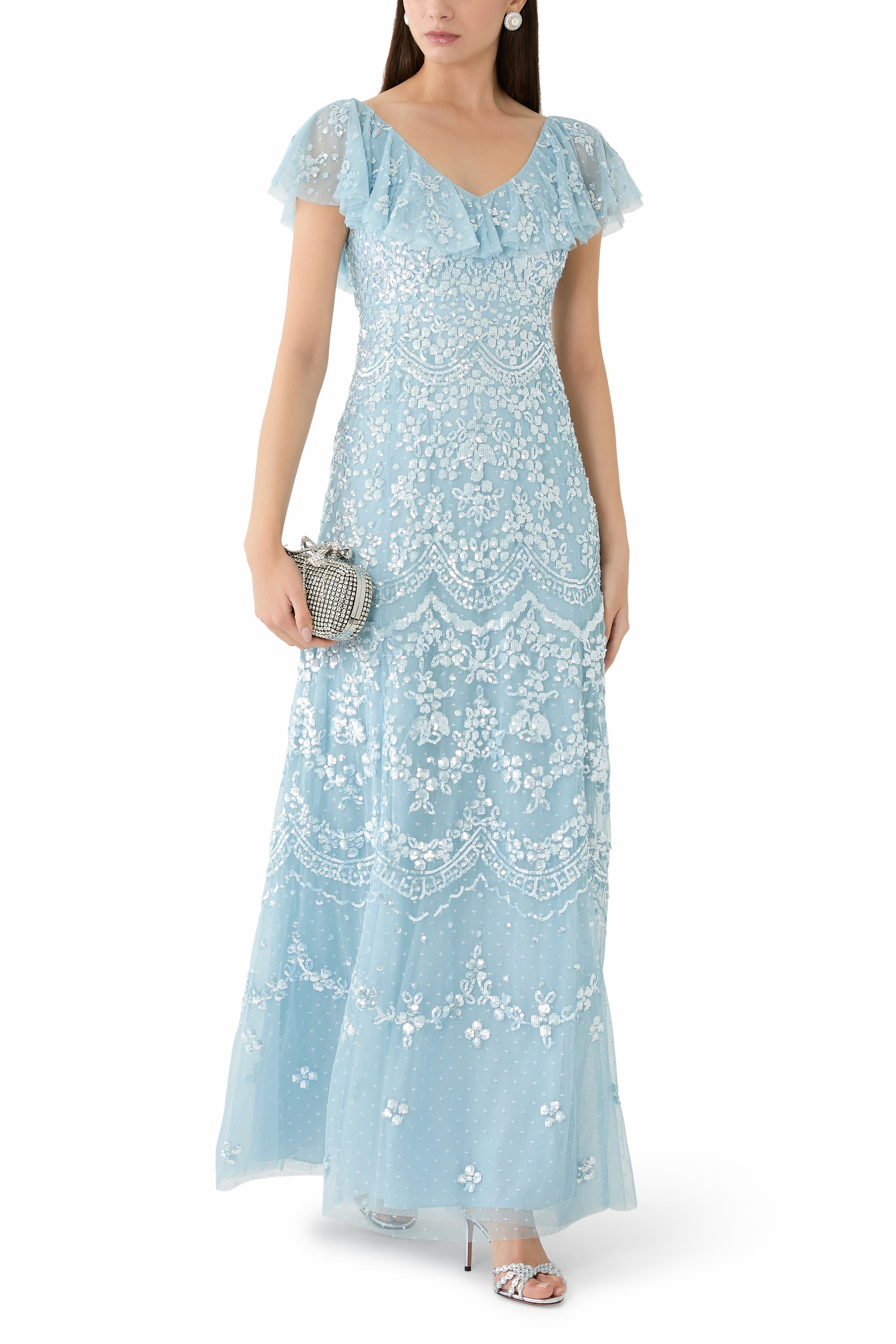 فستان سهرة فريا بياقة V