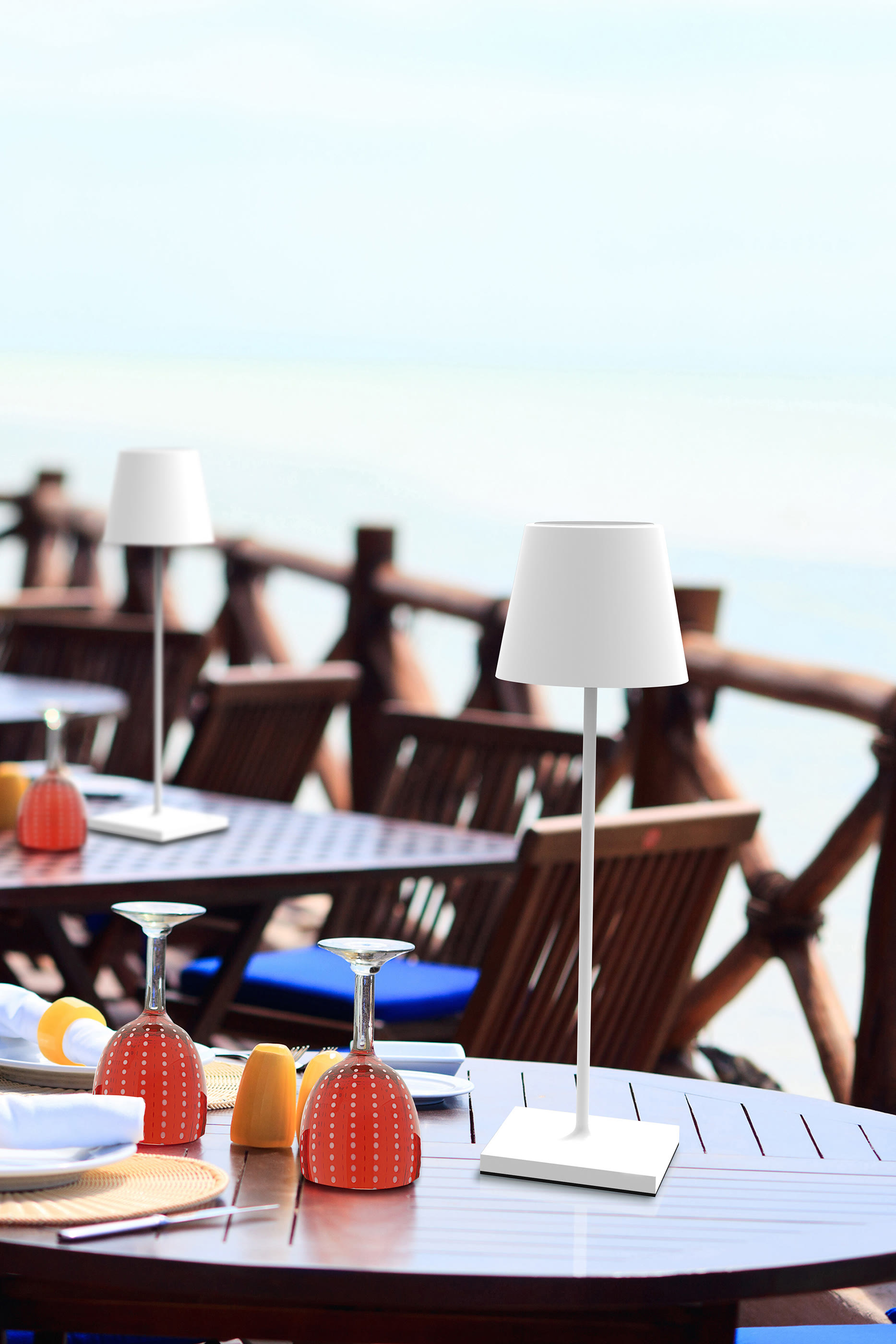 مصباح طاولة بولدينا برو