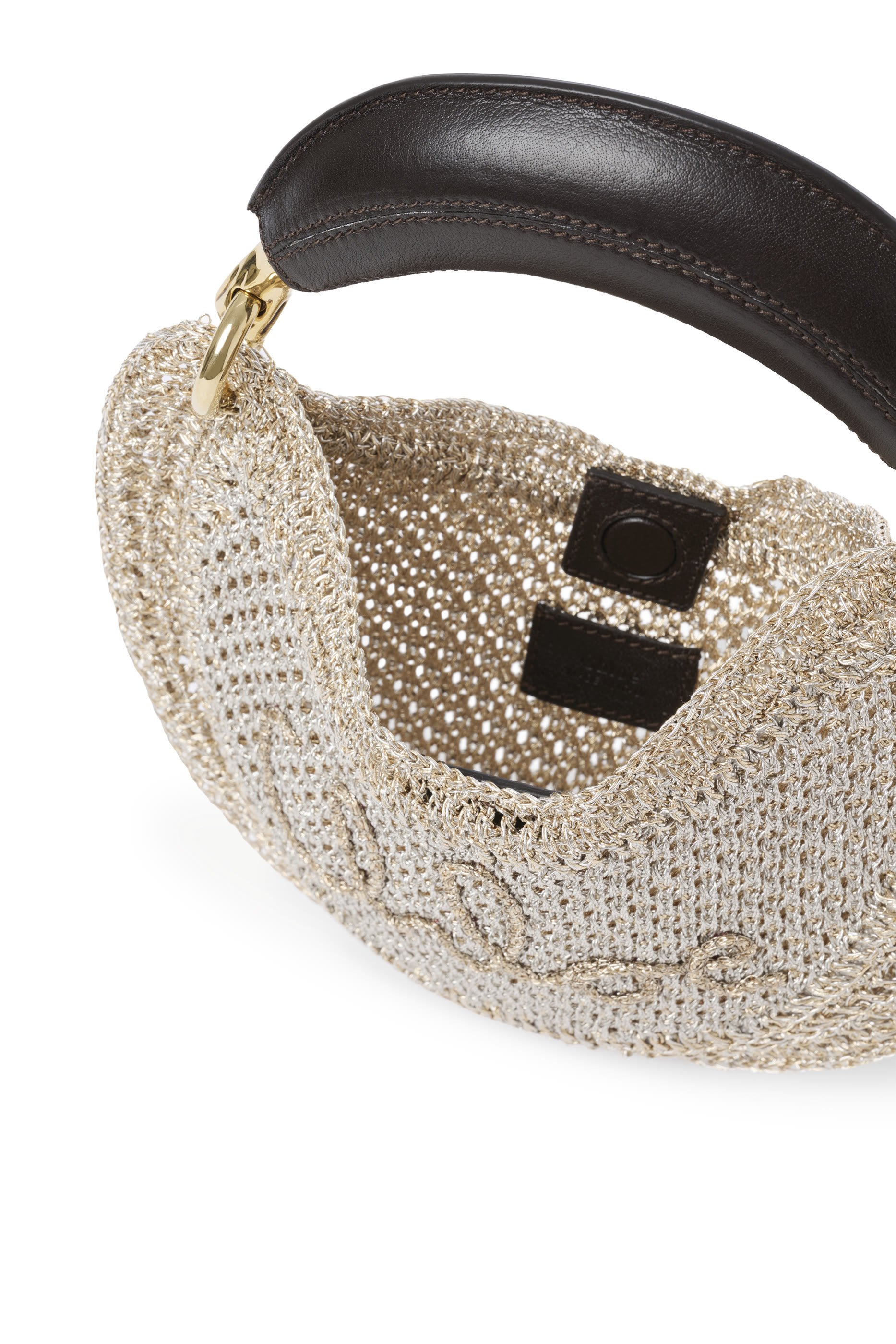 حقيبة هوبو سامر صغيرة بيد بتصميم موزة