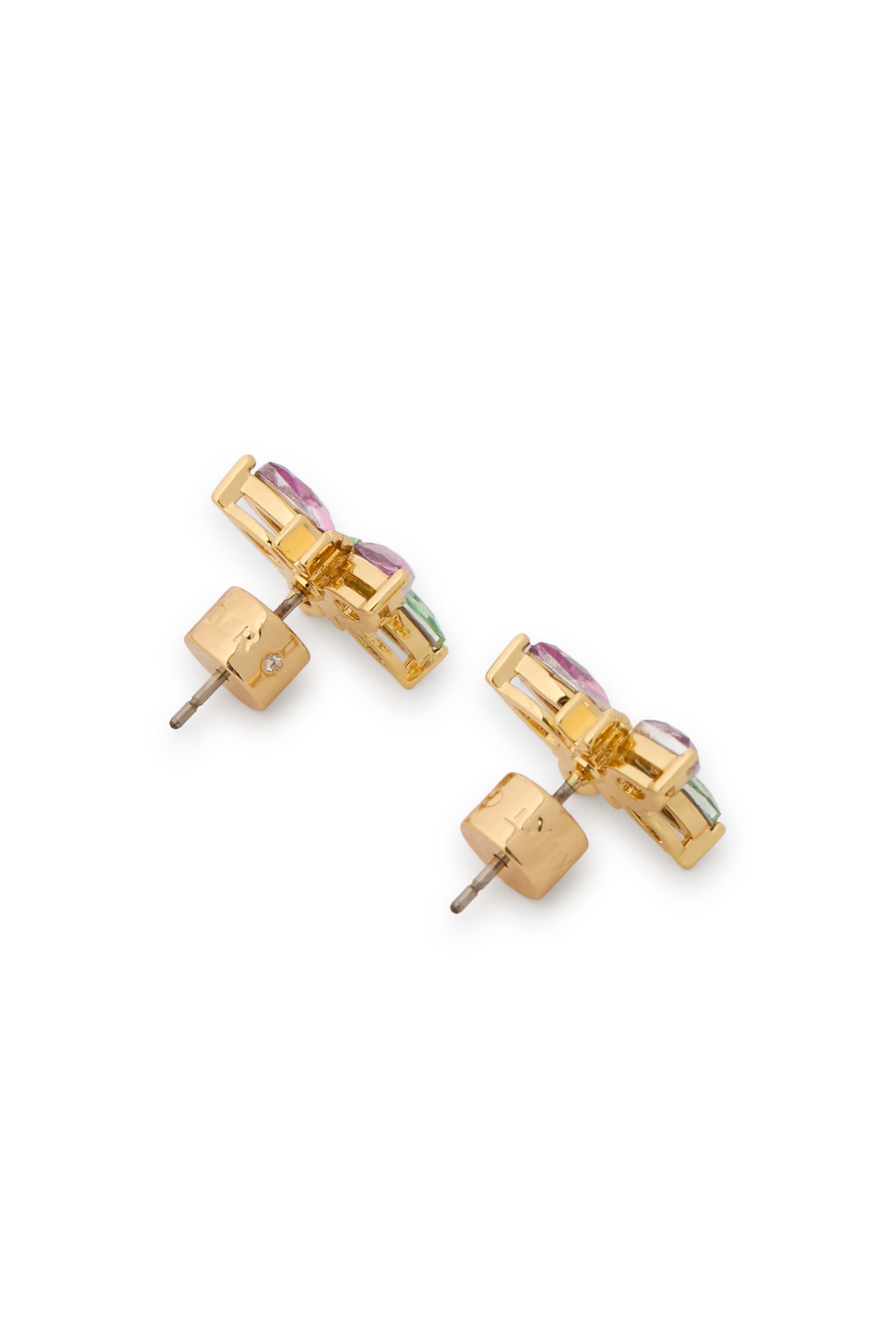 أقراط صغيرة بتصميم فراشة