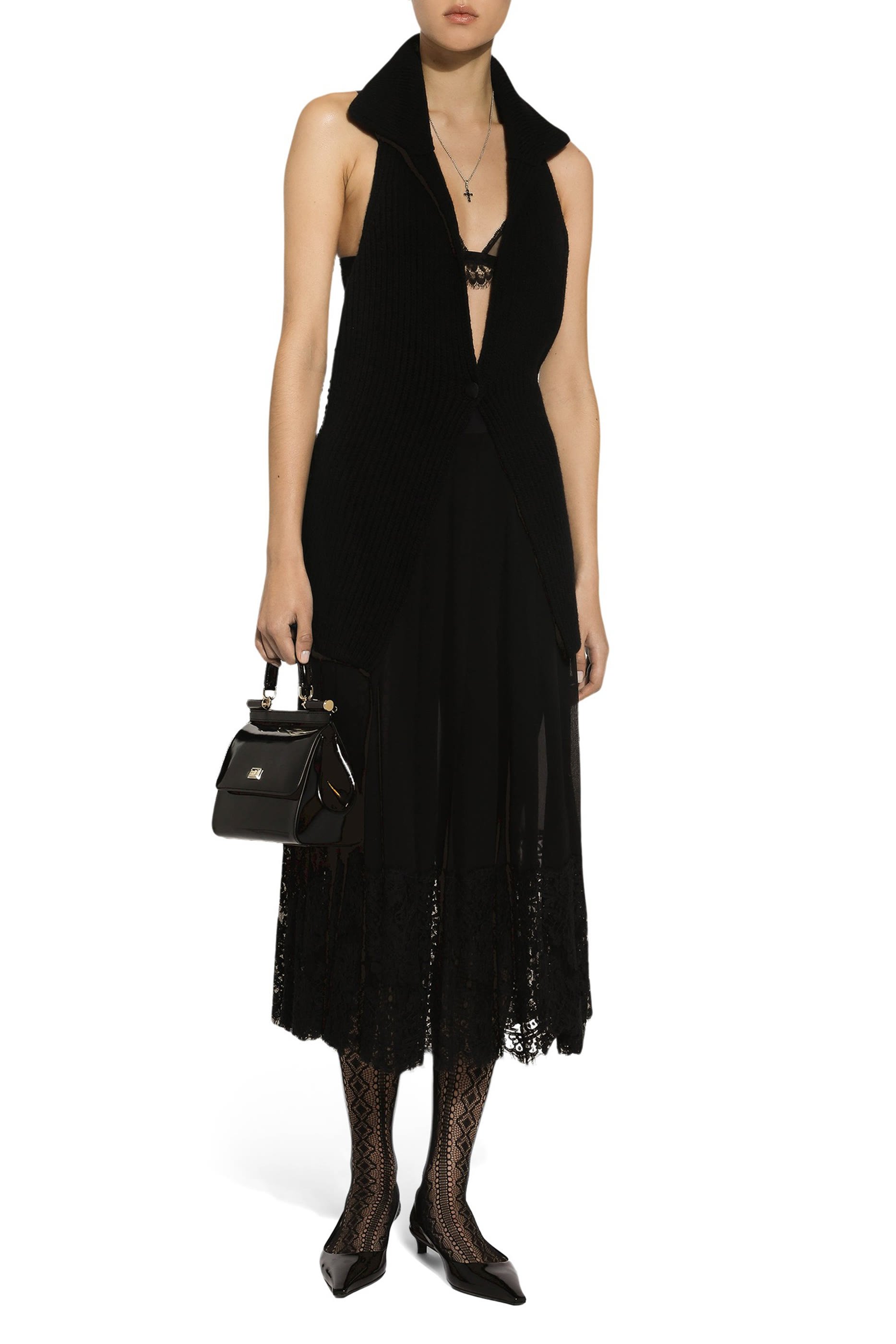 تنورة طويلة جورجيت بحواف دانتيل