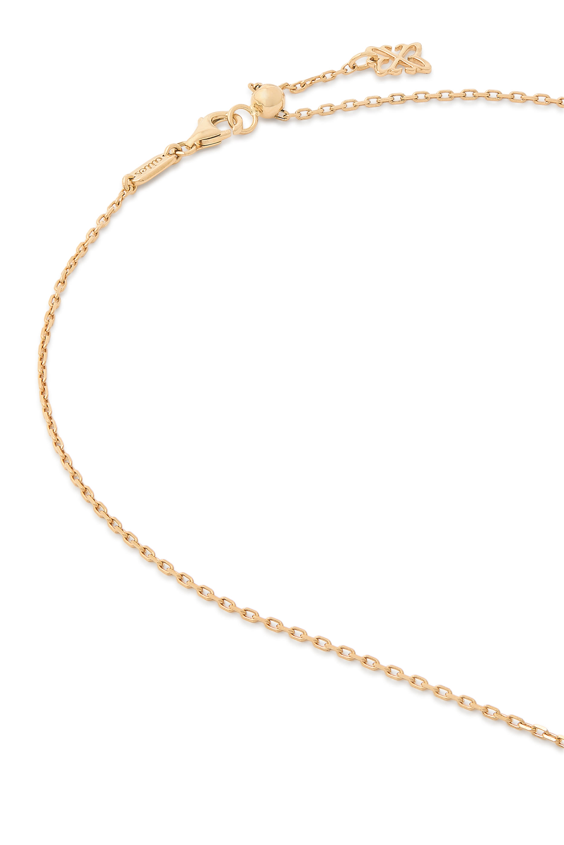 قلادة بدلاية بتصميم مضرب مزينة بالماس والمينا، ذهب أصفر عيار 18