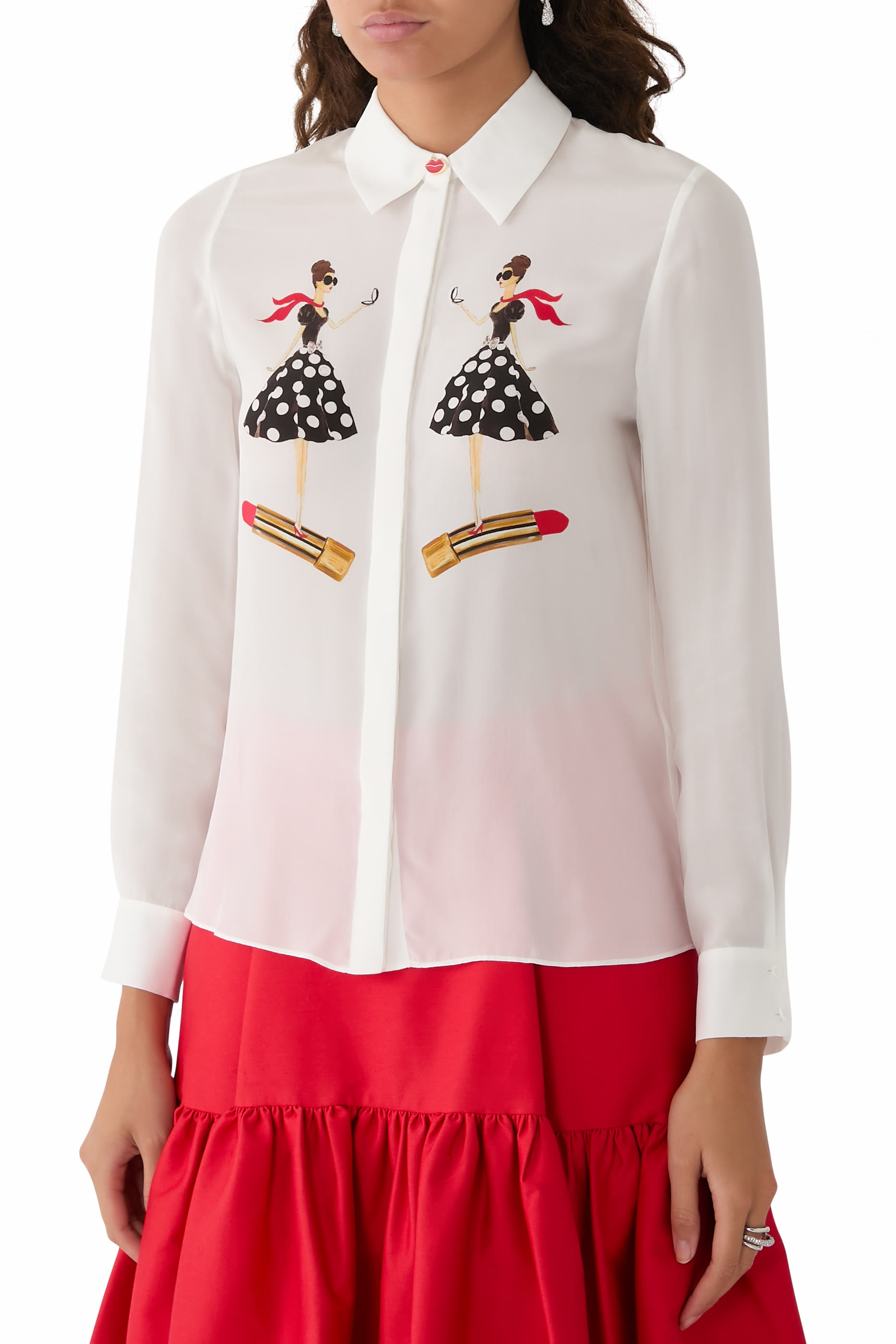 بلوزة ويلا بأزرار