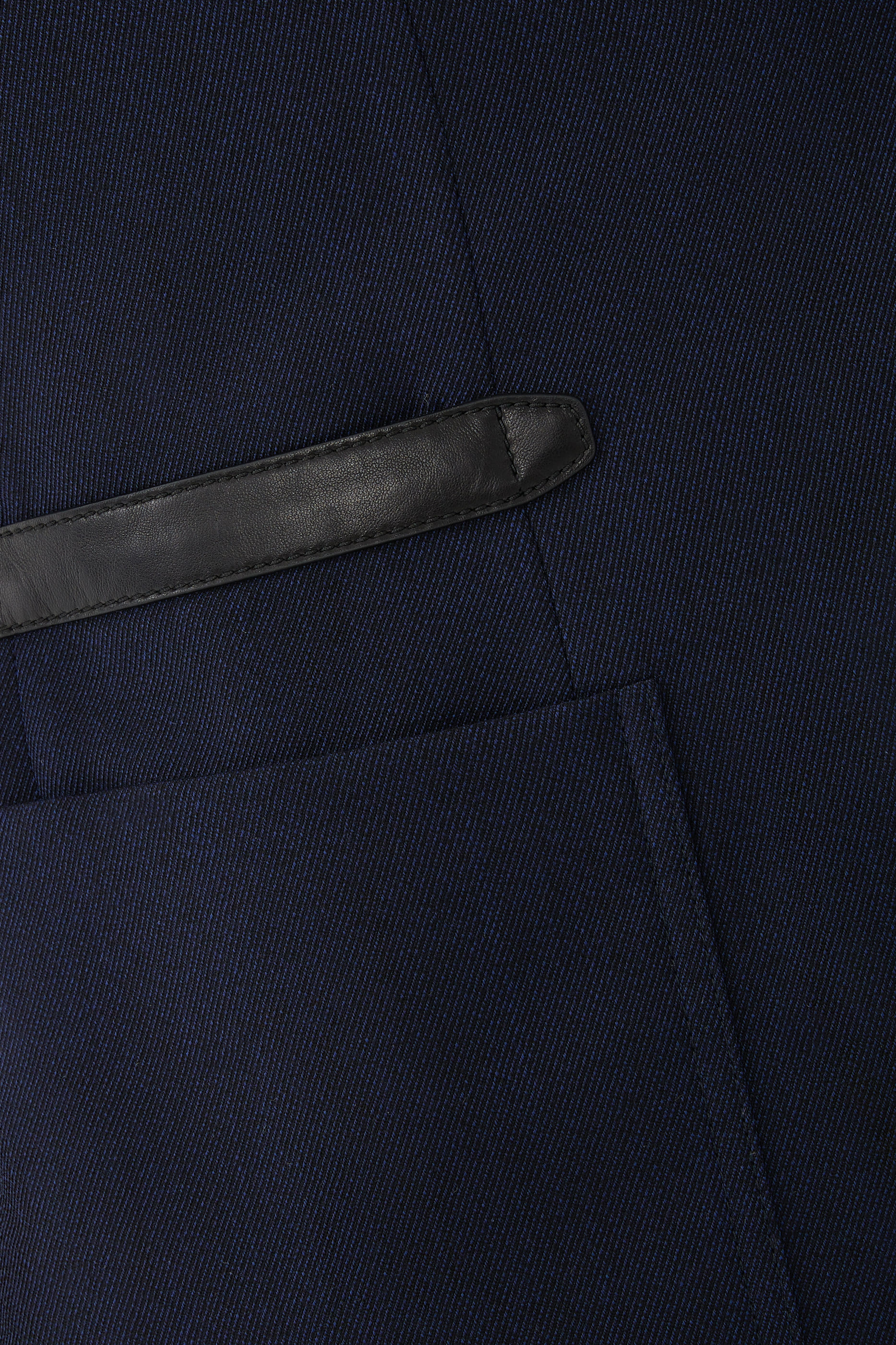 جاكيت ترافل صوف