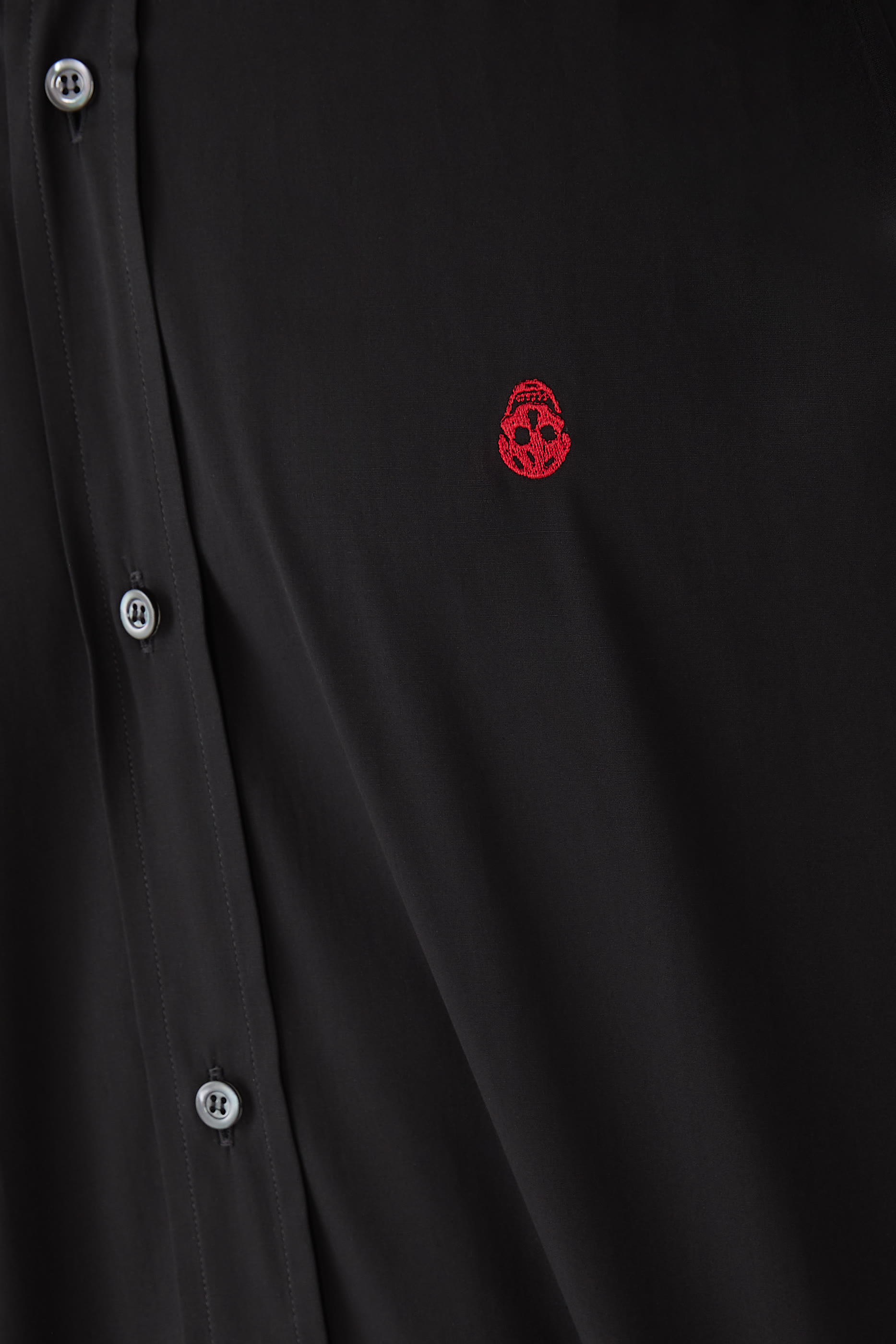 تيشيرت مزين بتطريز جمجمة