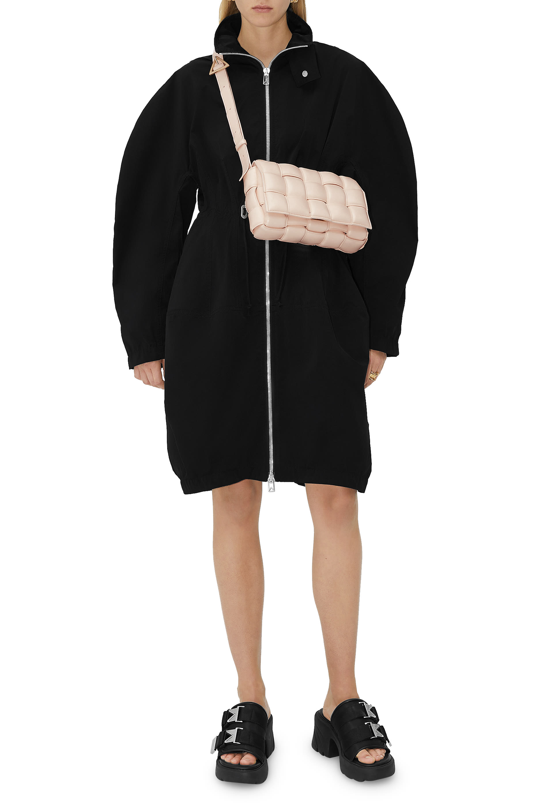 حقيبة كاسيت بتصميم مبطن