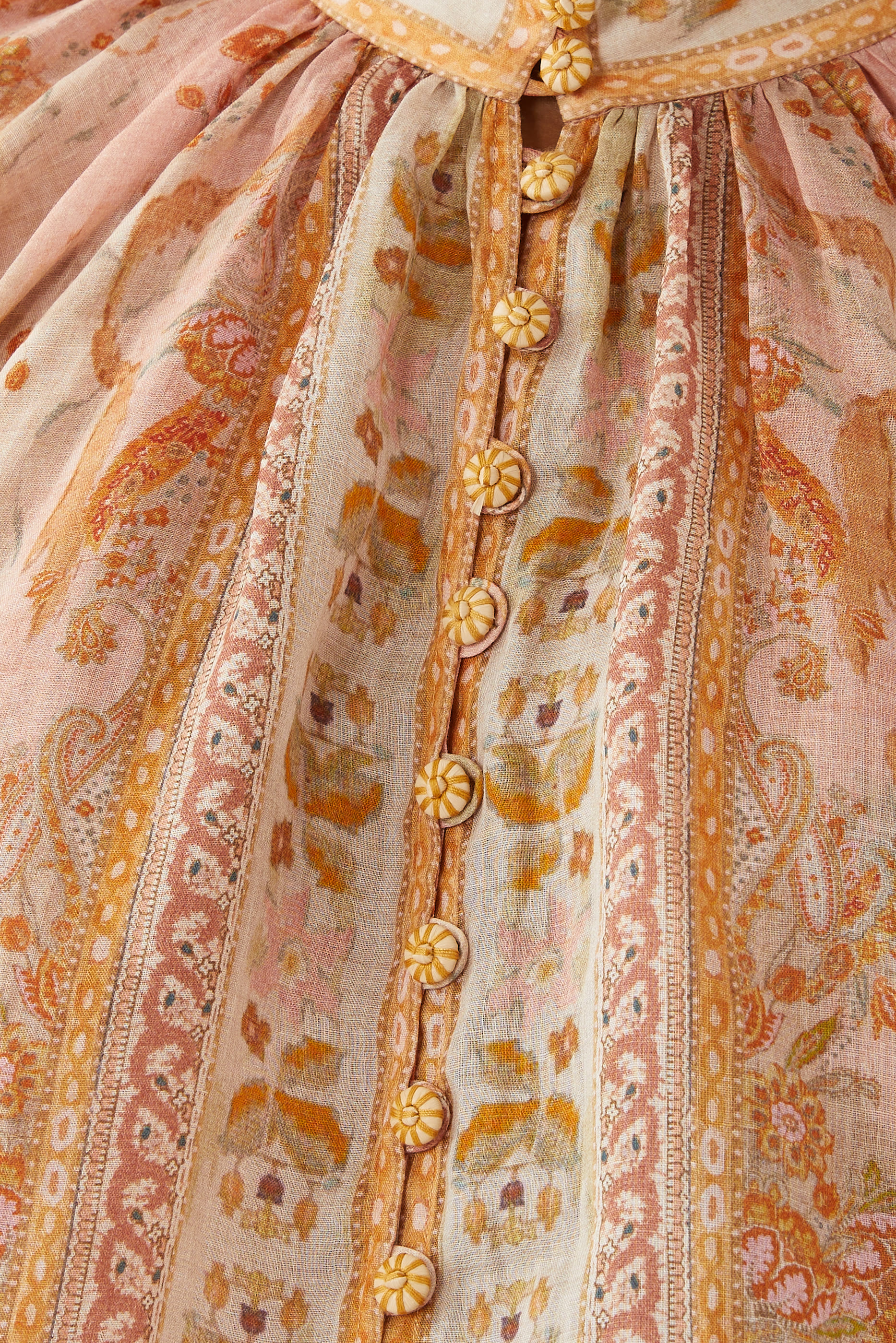 بلوزة أكاسيا بأكمام منفوخة