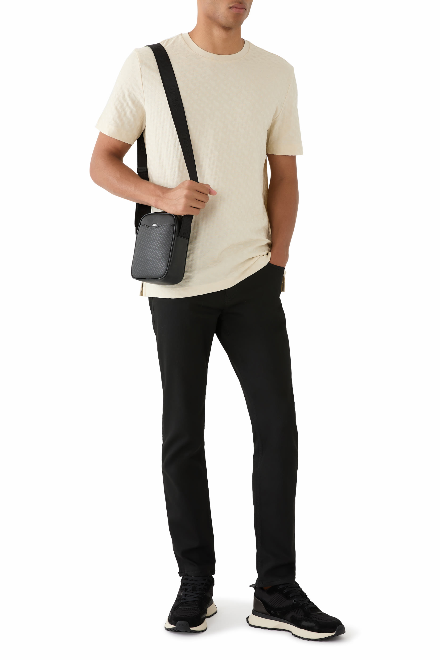 سنيكرز جونا ران