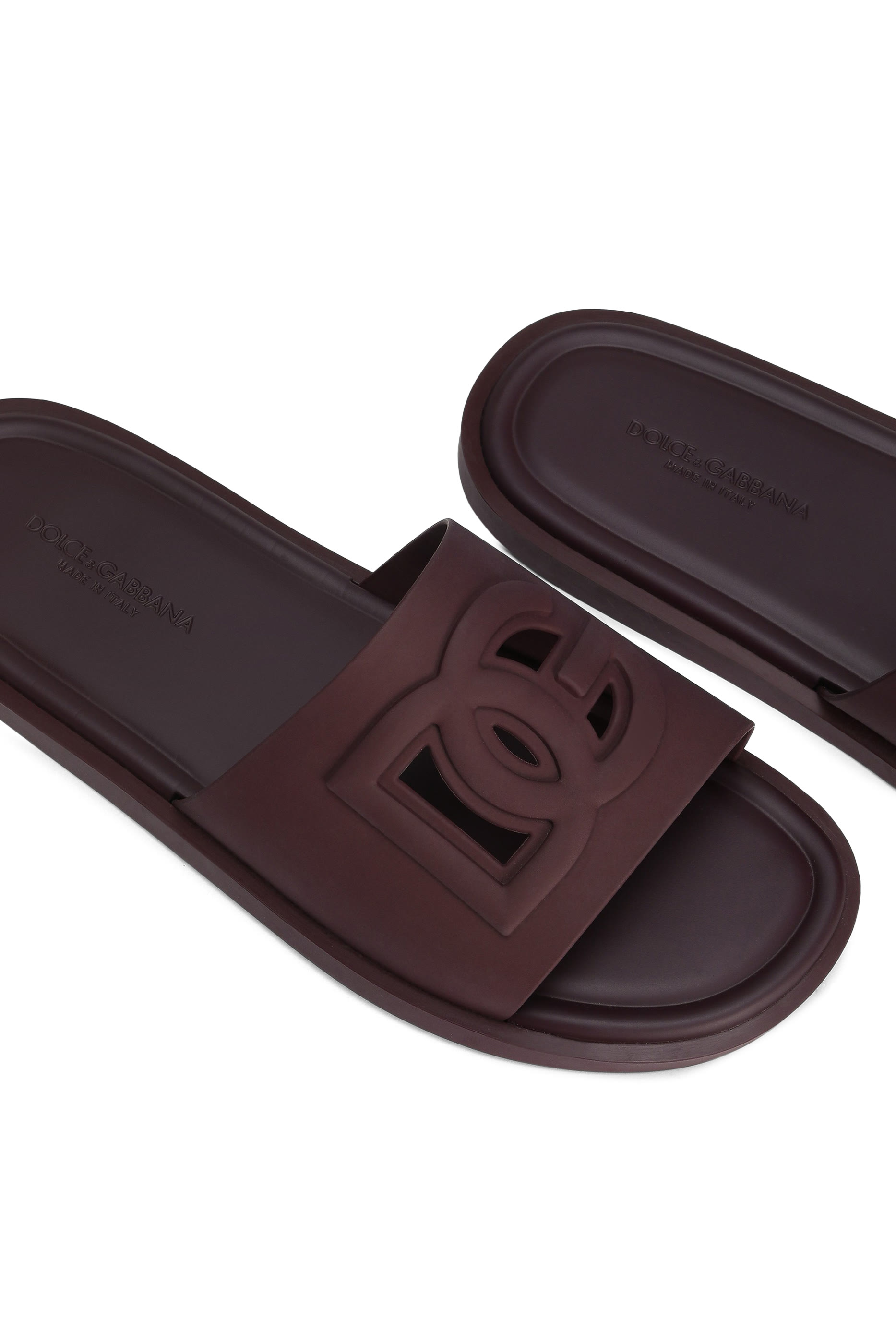 حذاء خفيف بشعار الماركة