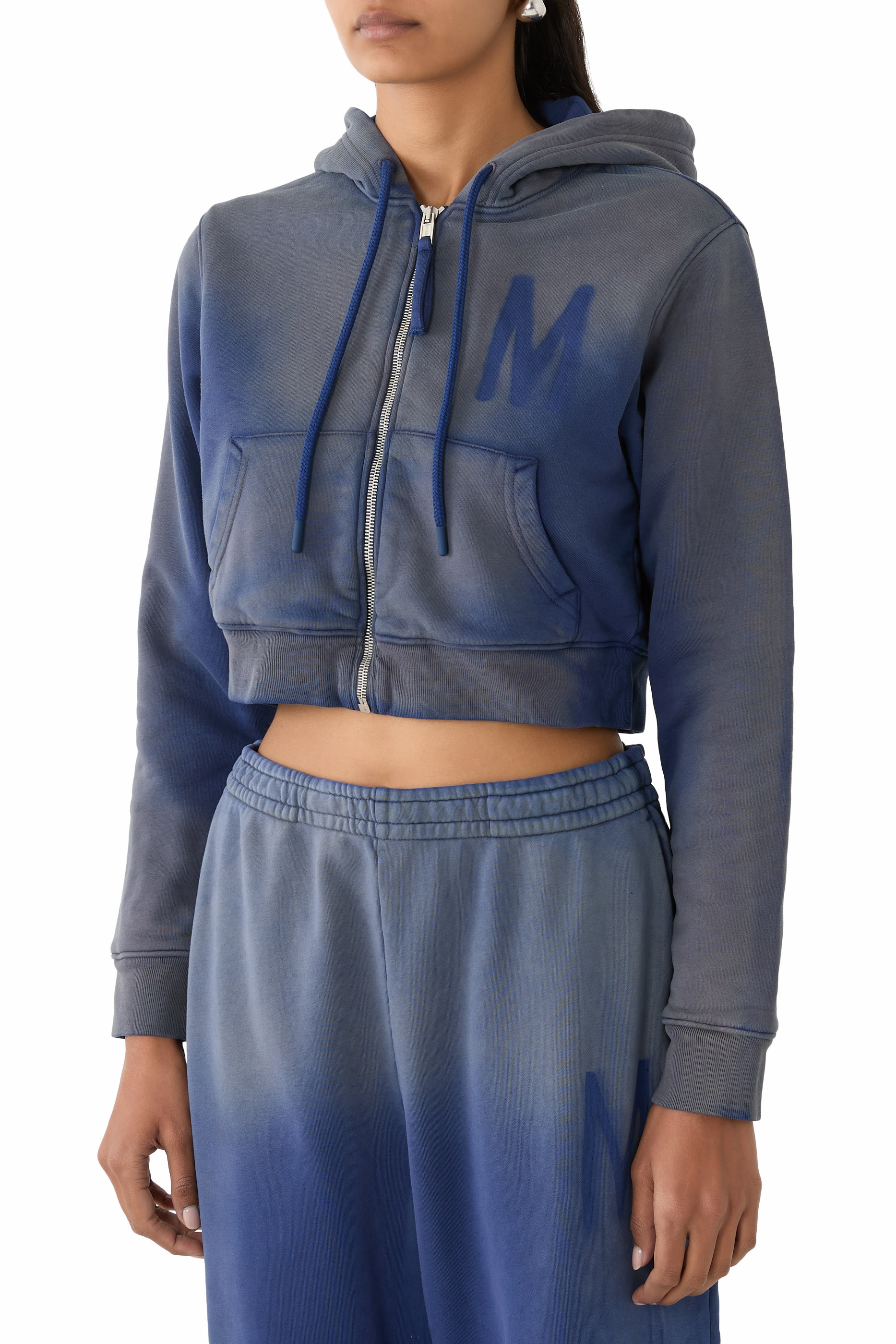 سويت شيرت بقصة قصيرة ونقشة قطن عضوي