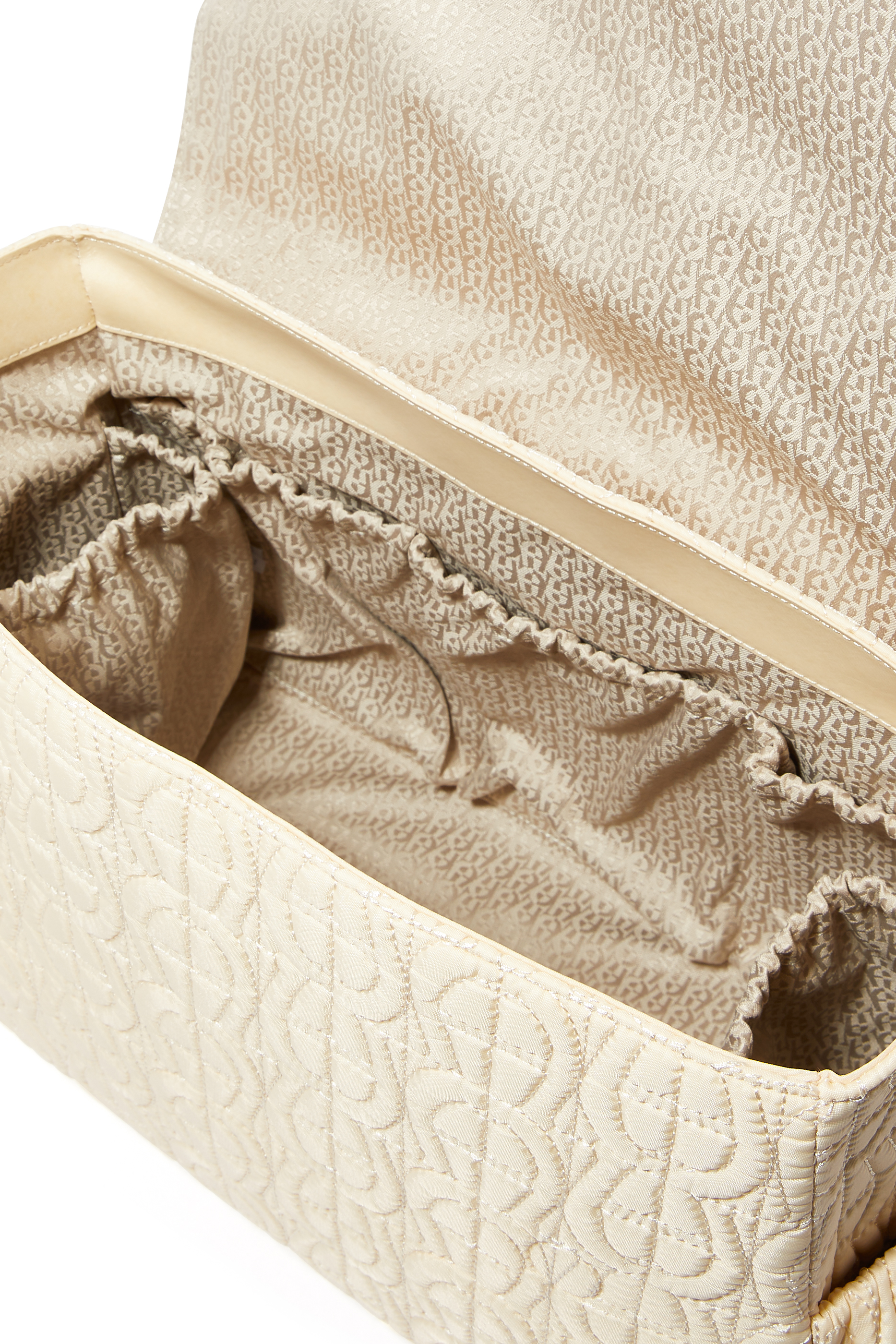 حقيبة مستلزمات أطفال إيلا