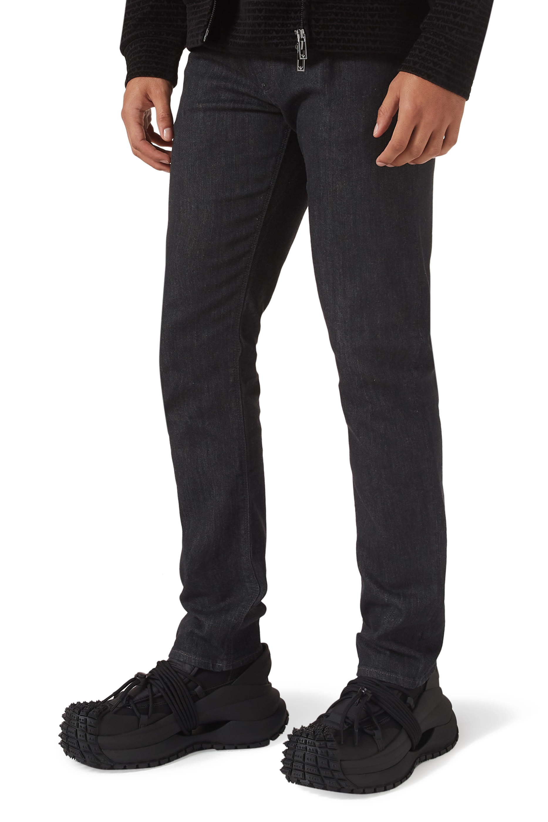 سنيكرز برباط تضييق نايلون ونيوبرين