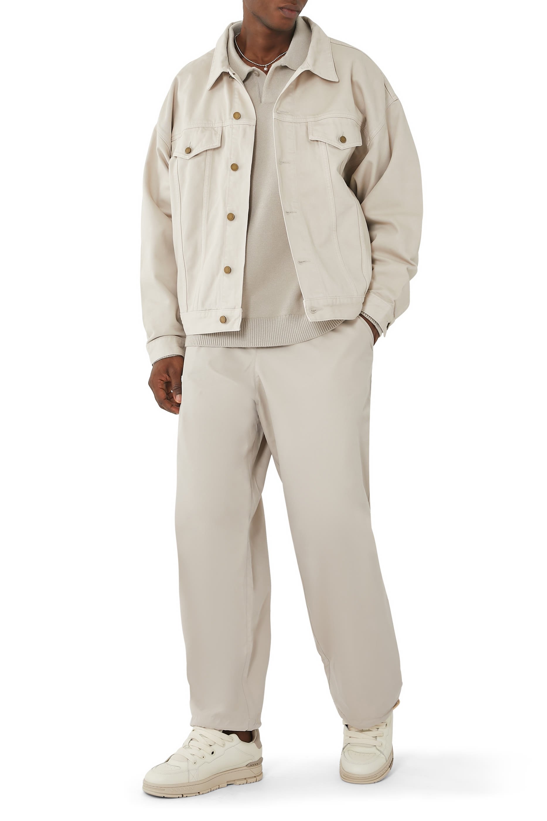 كنزة بولو منسوجة بشعار اسنشالز