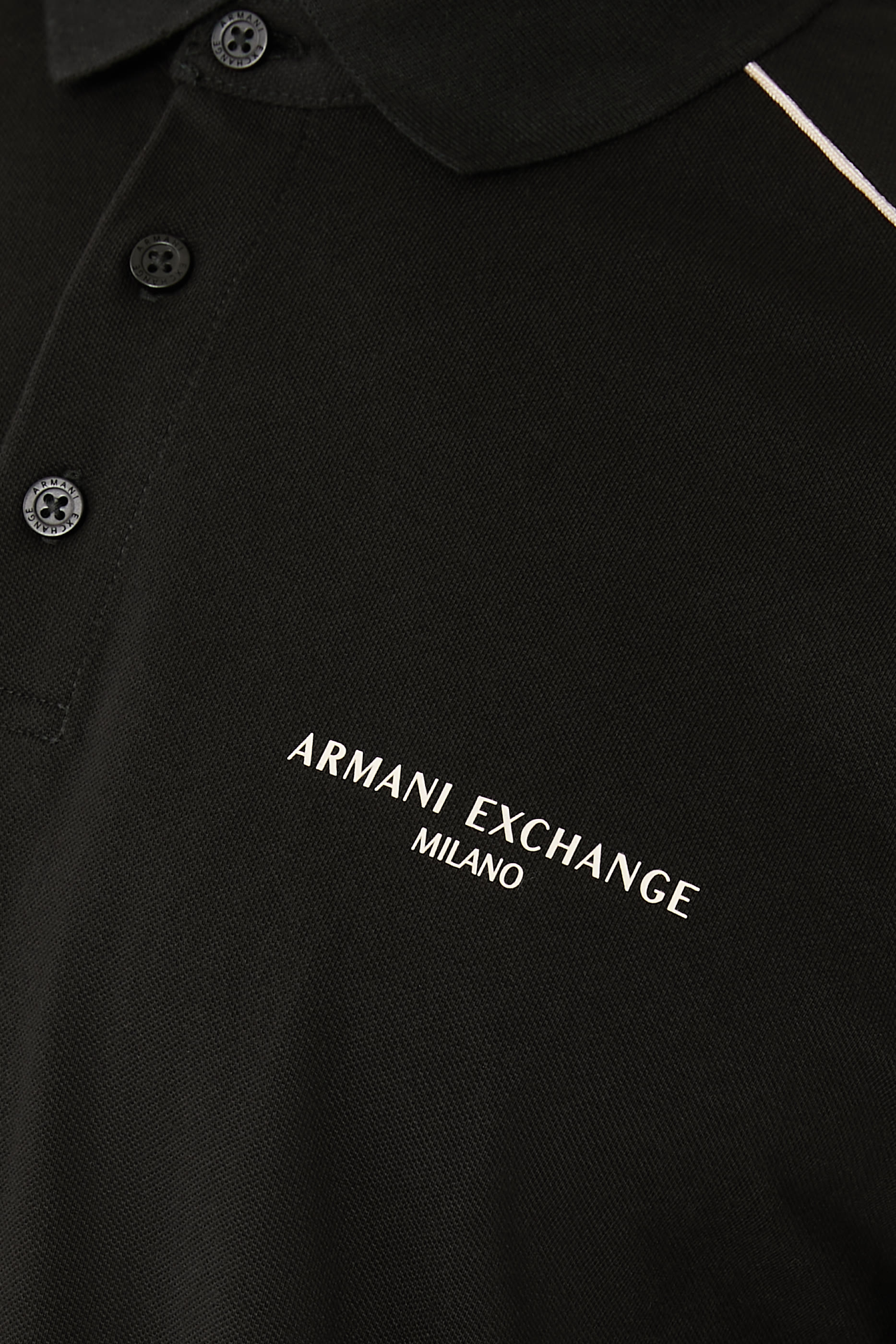 قميص بولو بتصميم جامعي