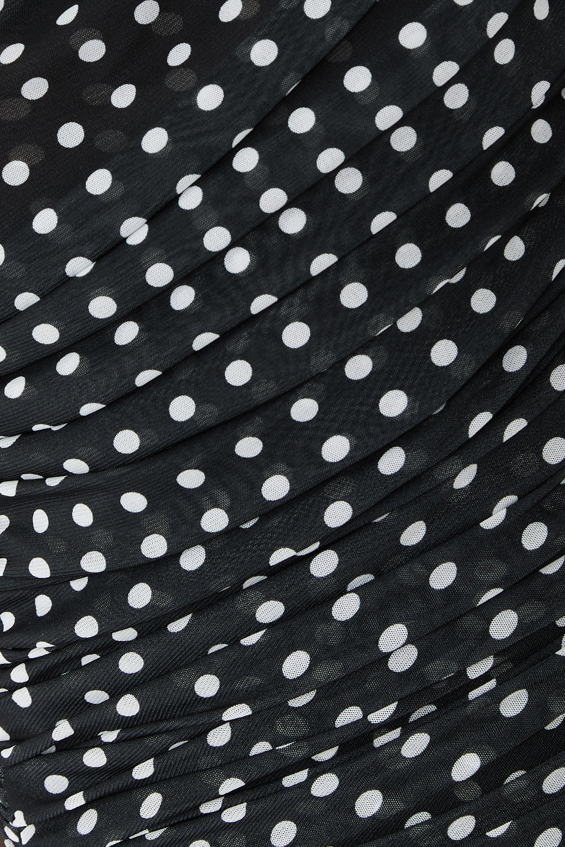 فستان بتصميم درابيه غير متماثل، نايلون معاد تدويره