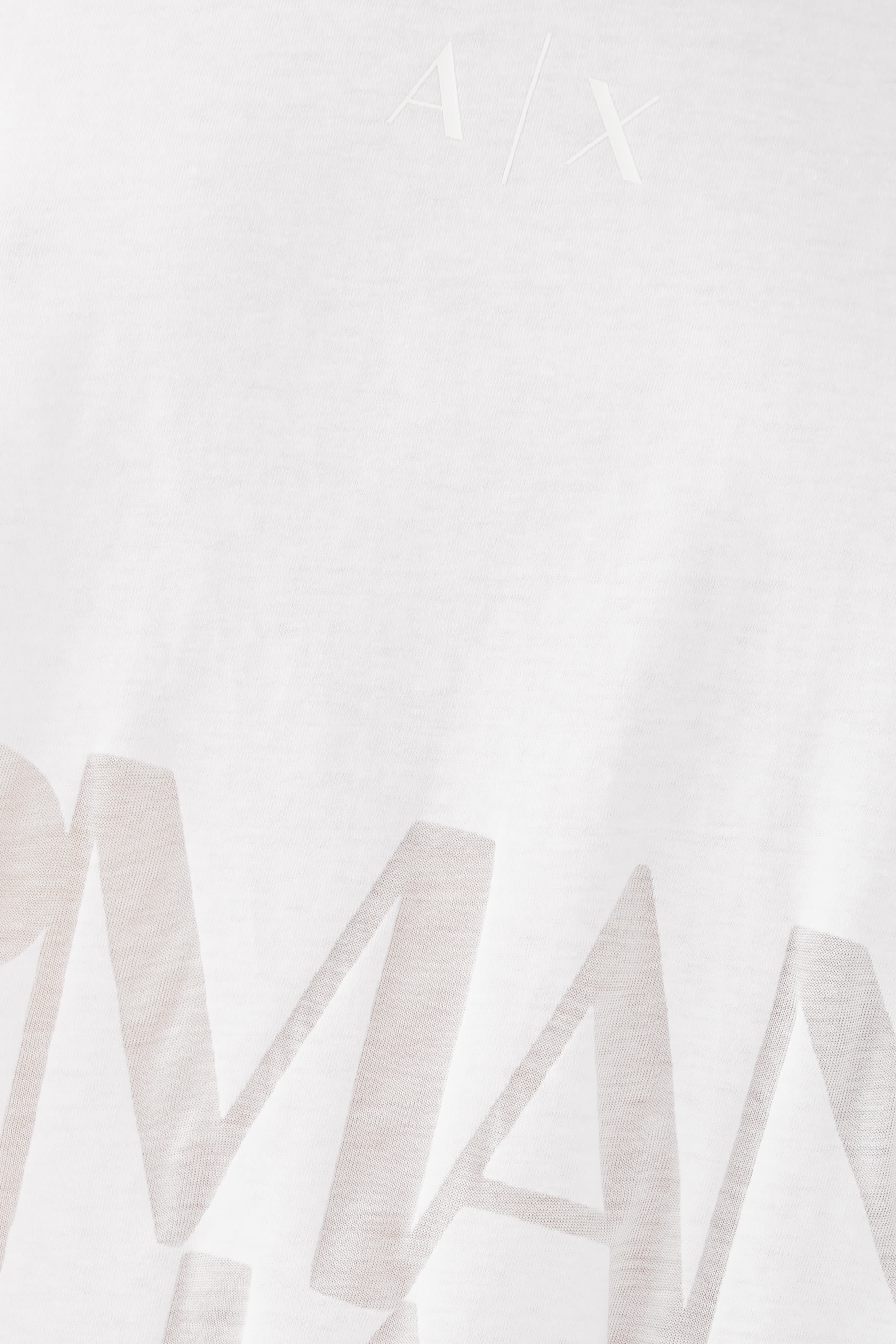 تيشيرت قصير بطبعة شعار الماركة