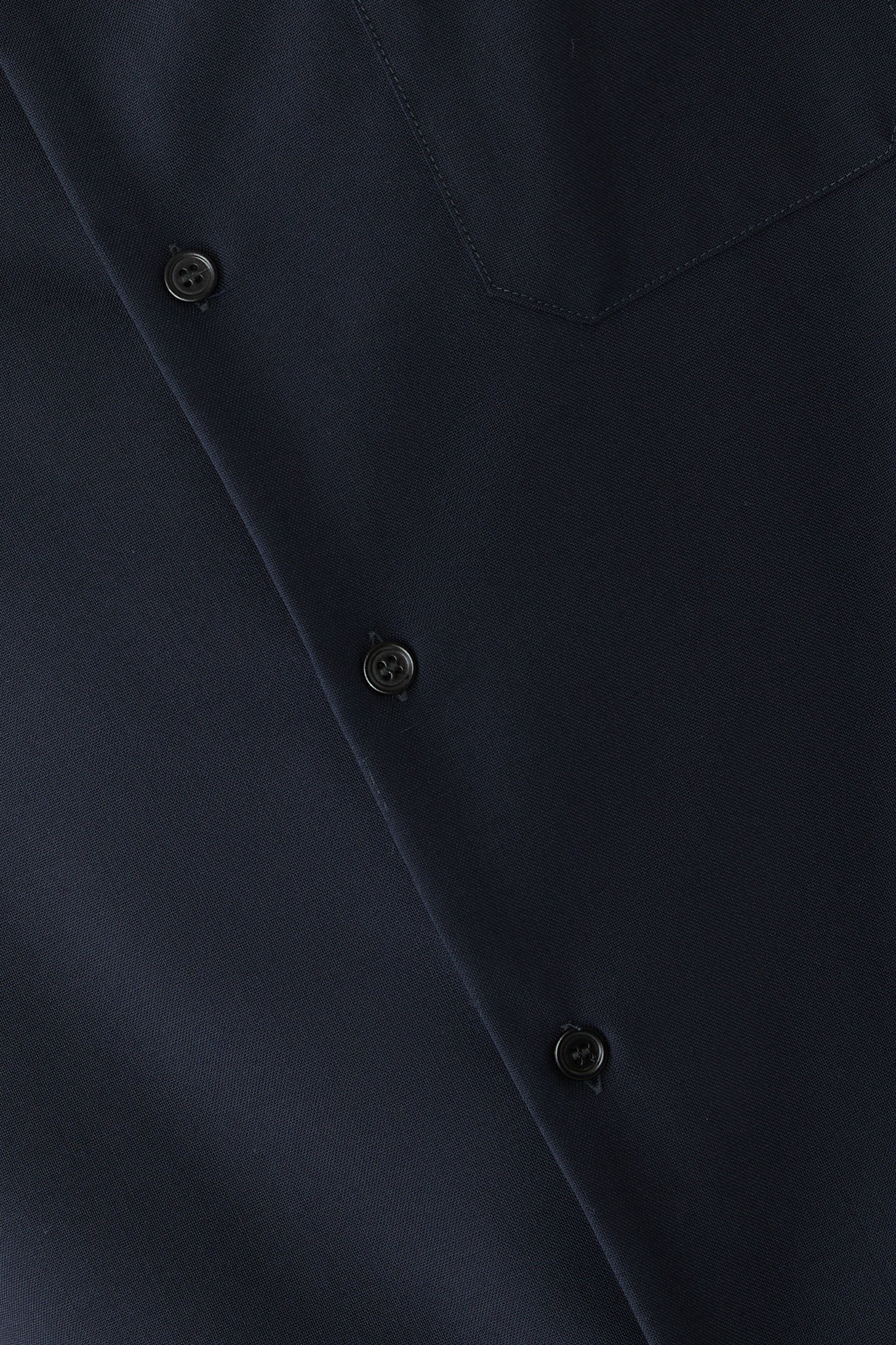 قميص بولينغ صوف خفيف