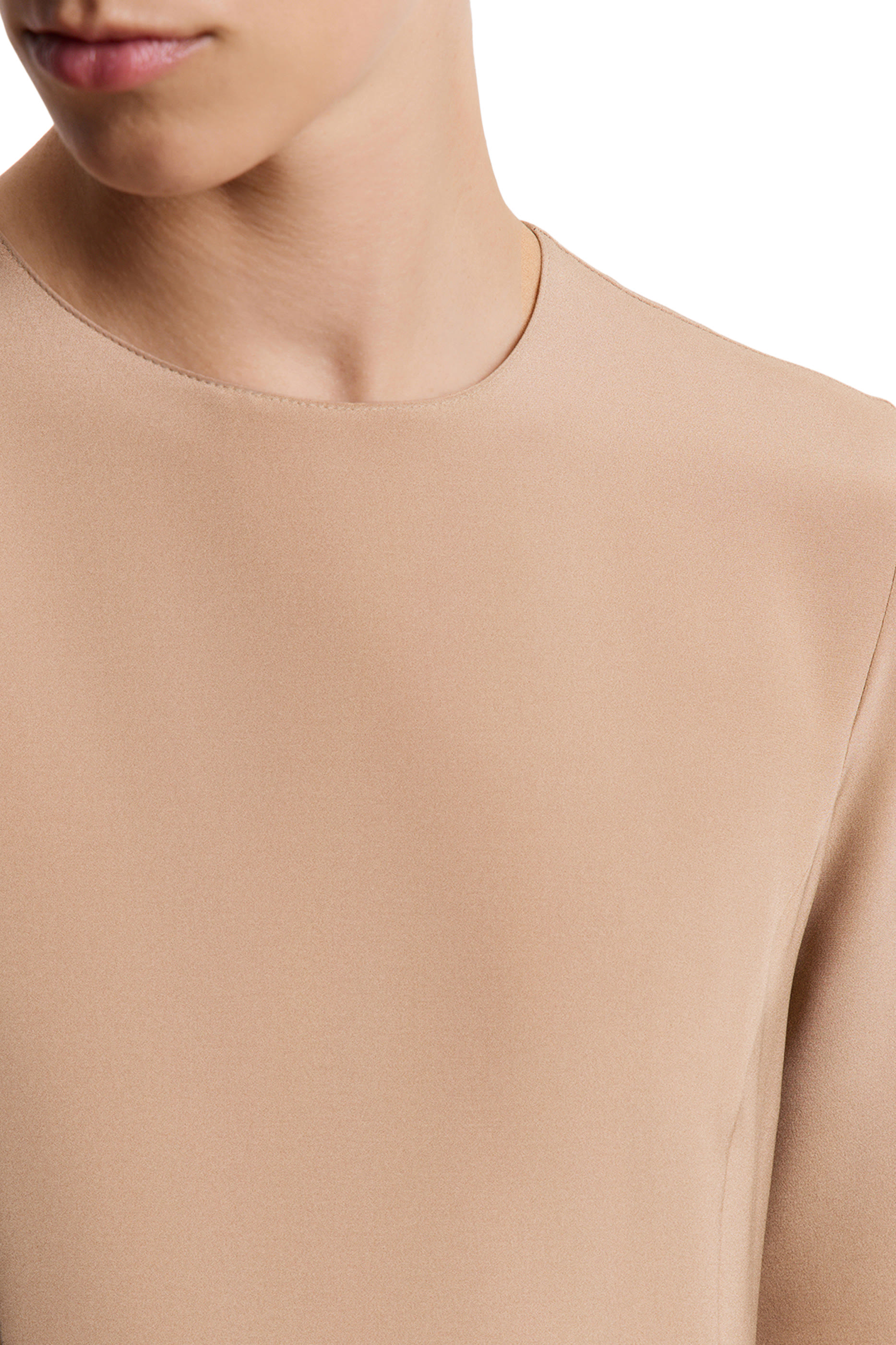 فستان حرير مولبيري