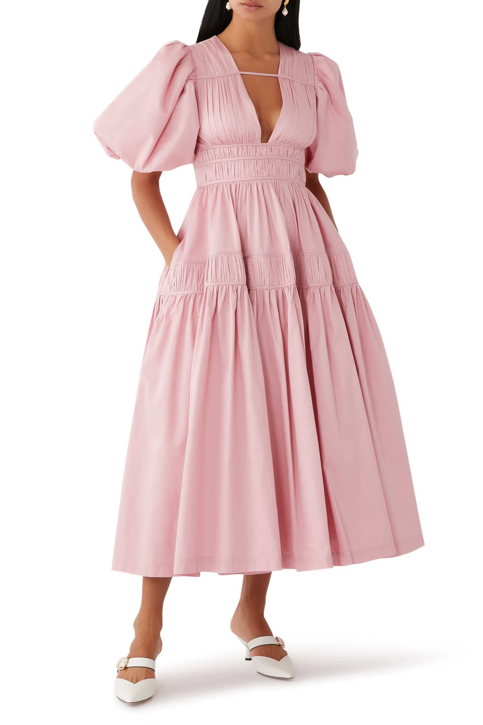 حذاء فينيكس 45 مفتوح من الخلف بمشبك