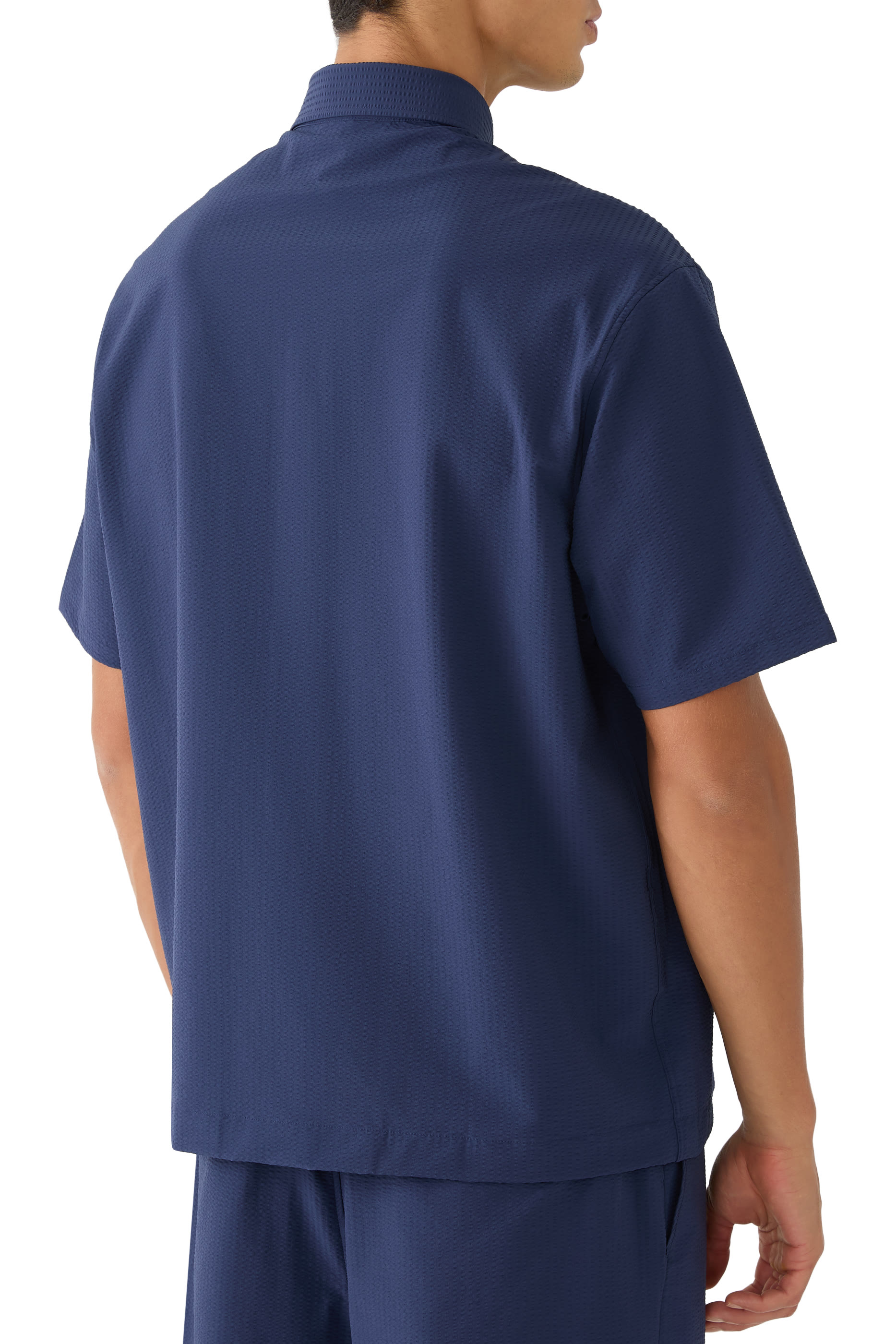 قميص برقعة شعار الماركة سيرساكر