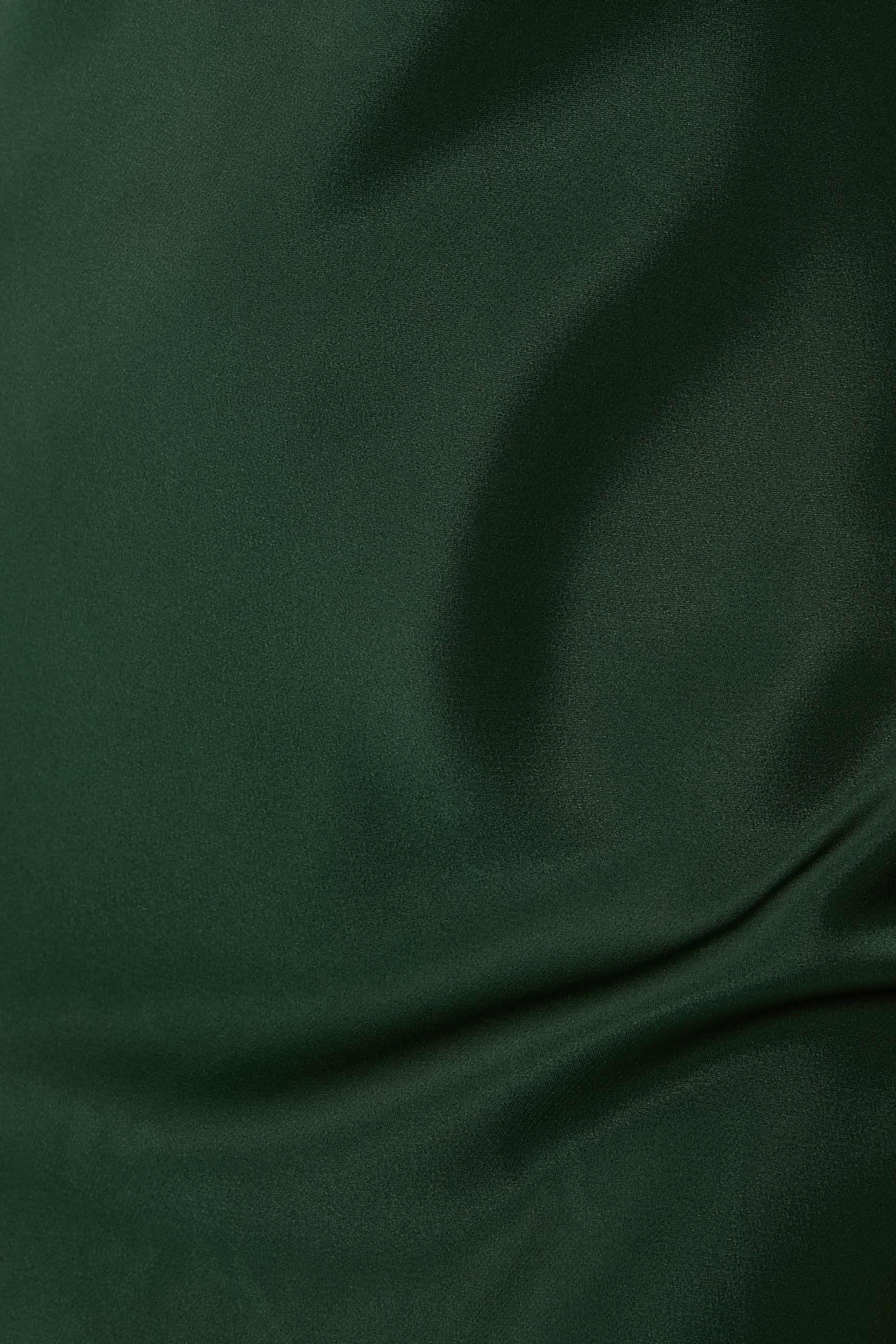 فستان سهرة بلا أكمام بياقة درابيه ساتان