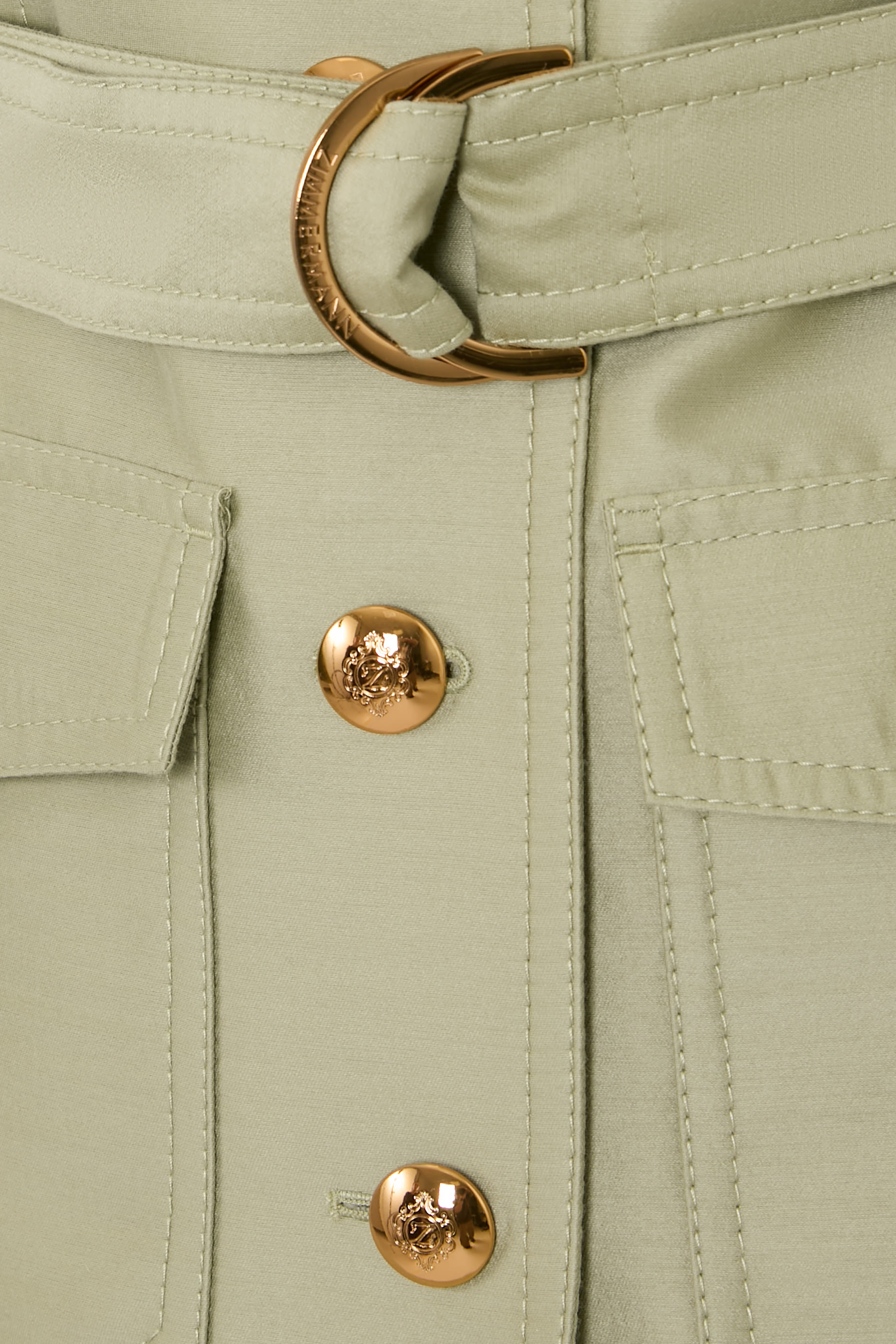 فيست لونا بتصميم عملي