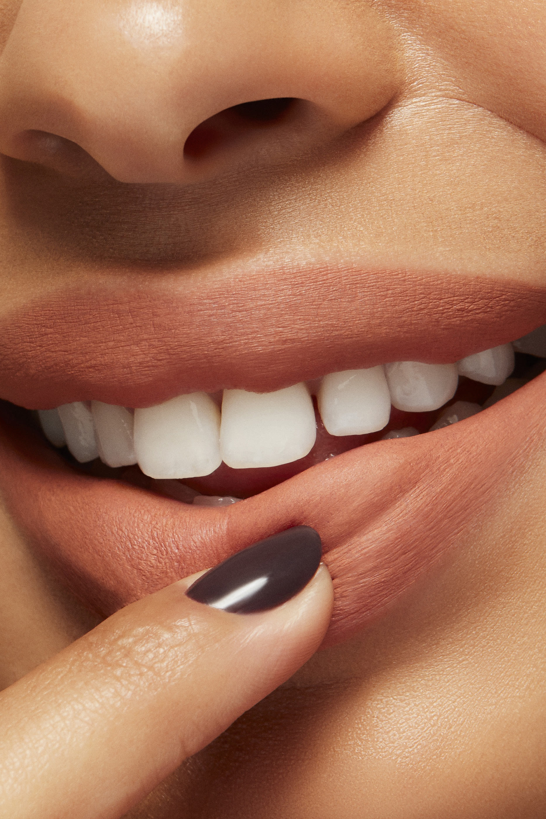 أحمر شفاه لوكد كيس إنك