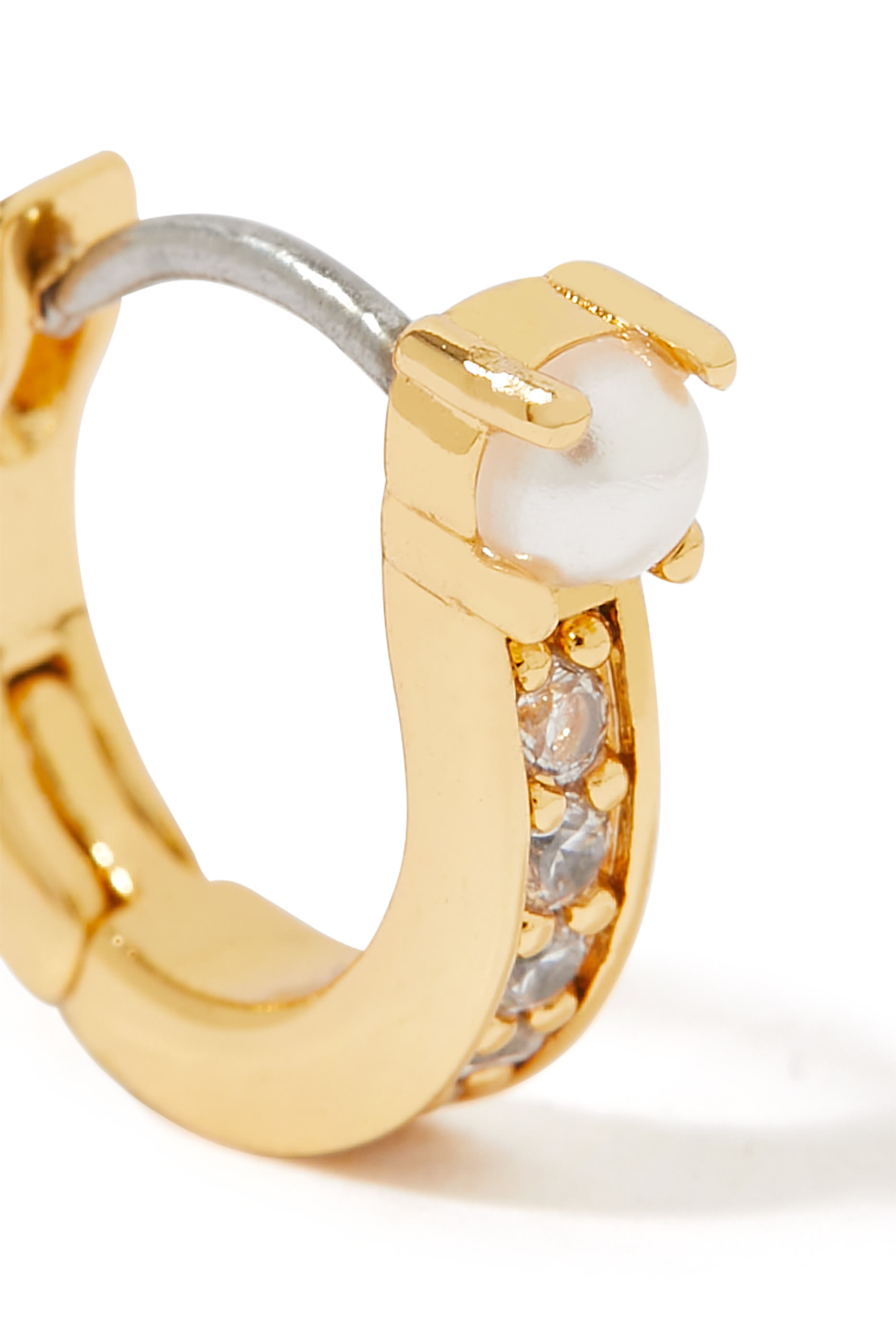 أقراط هاجي بريشس ديلايتس