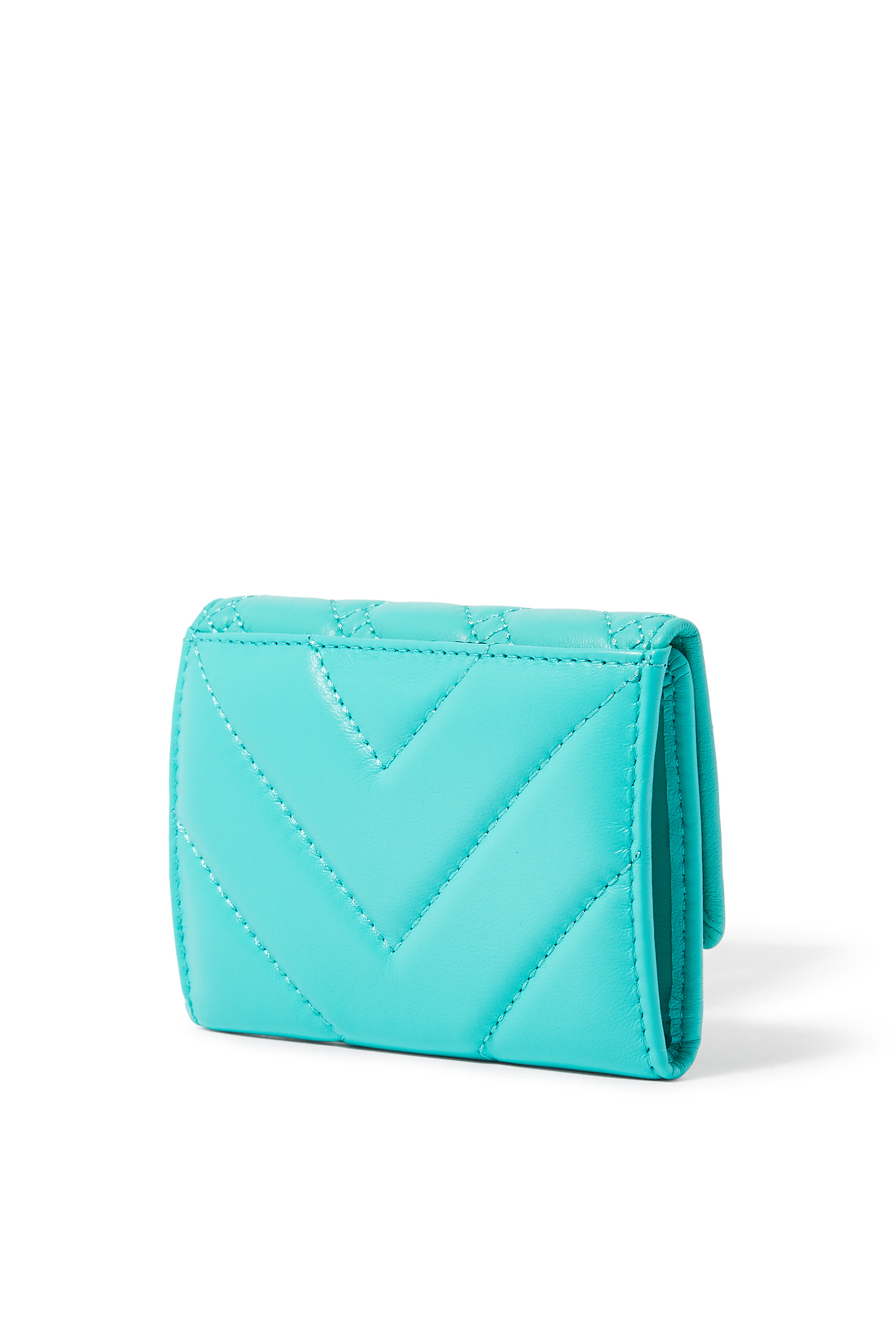 حافظة بطاقات بفتحات متعددة بغطاء قلاب