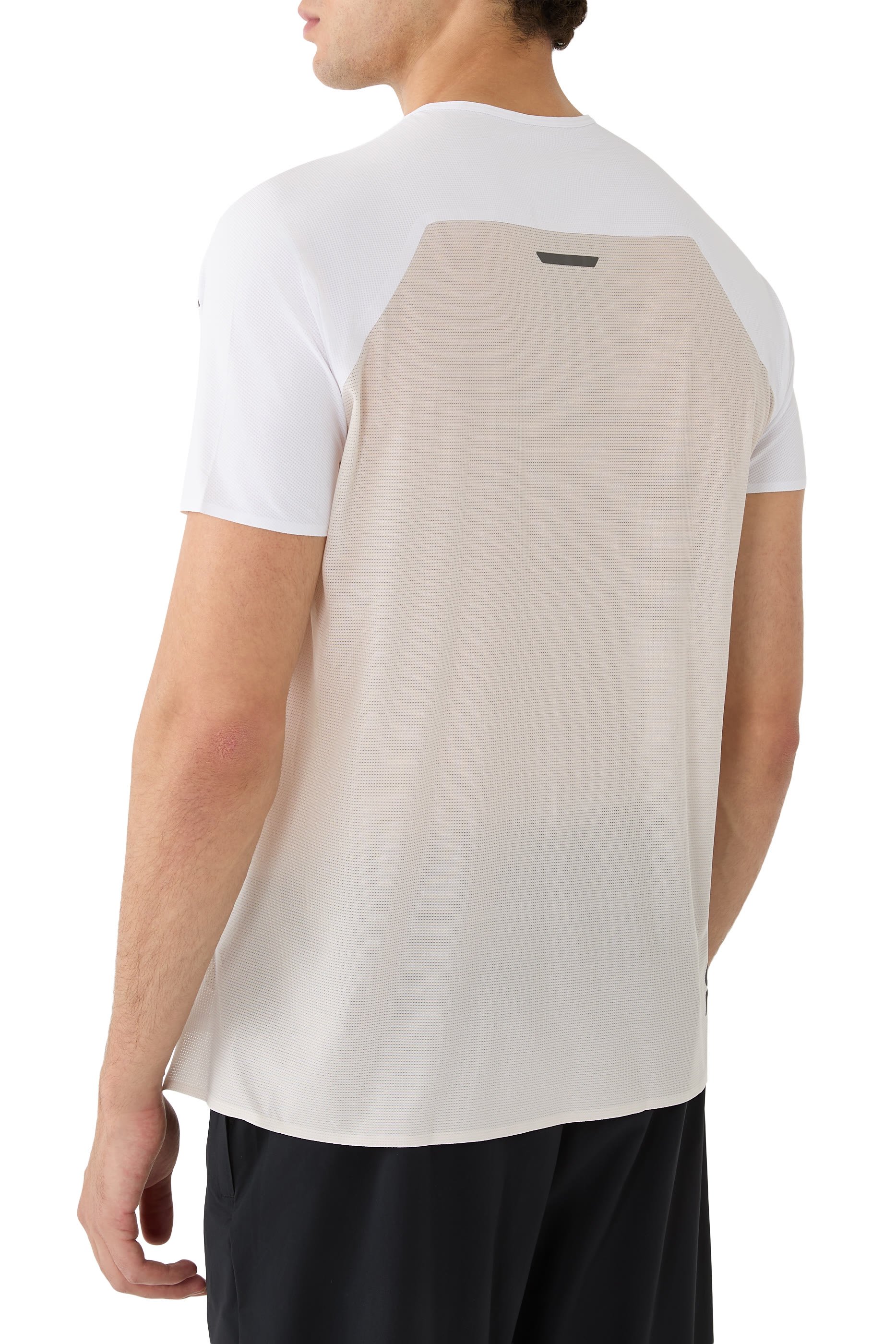 تيشيرت بيرفورمنس