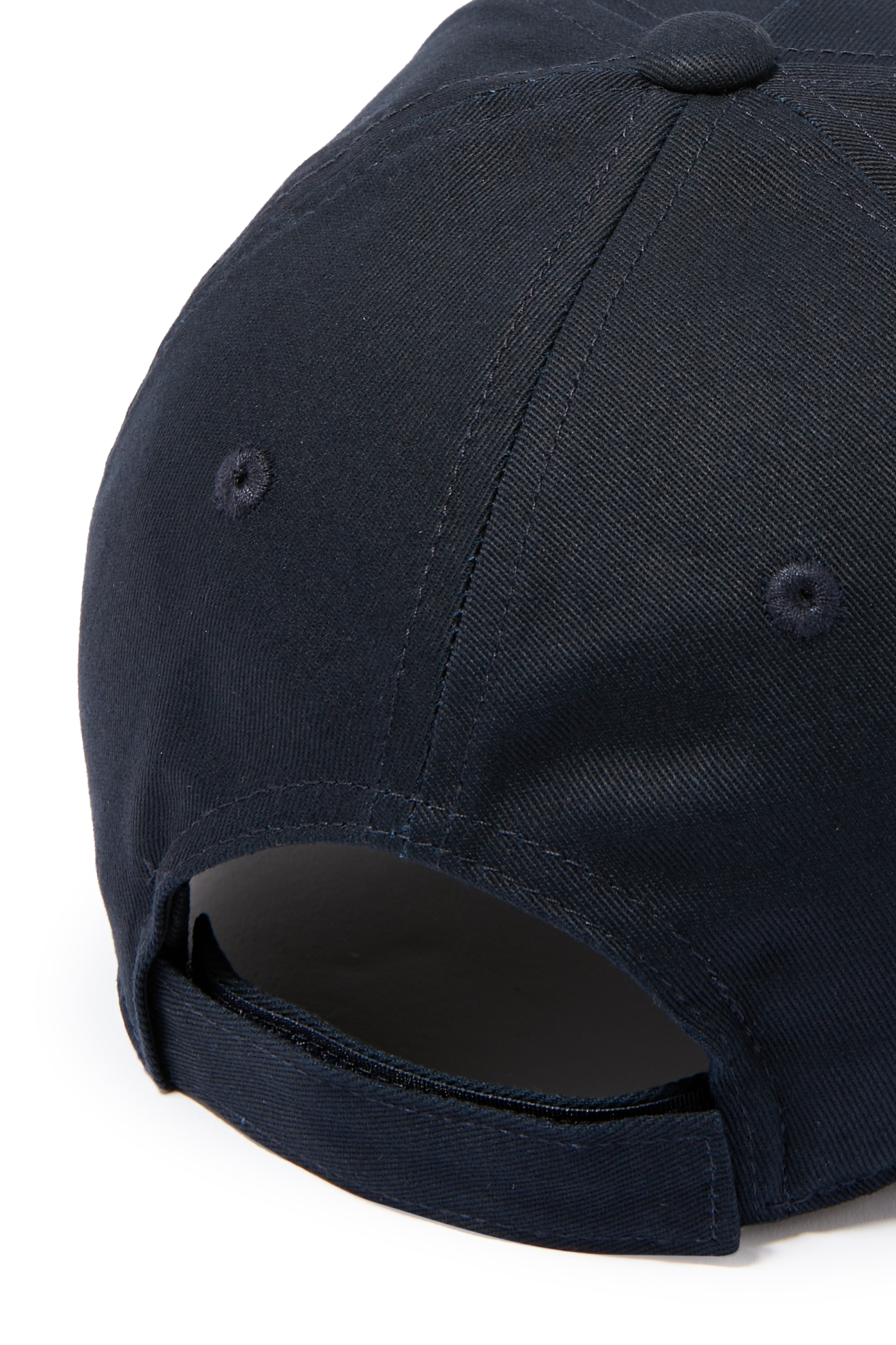 قبعة بيسبول بشعار الماركة