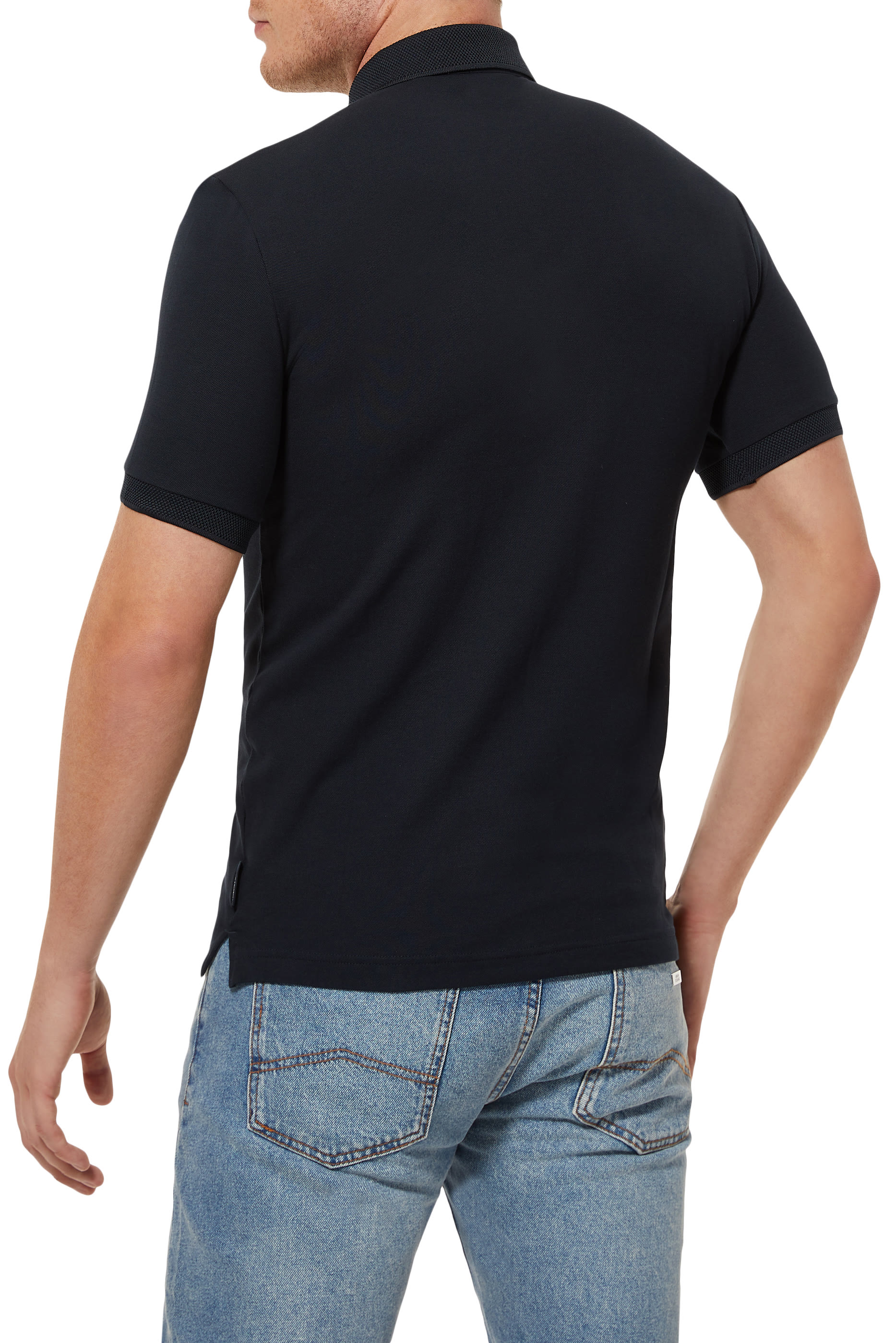 قميص بولو اف 91 بشعار الماركة