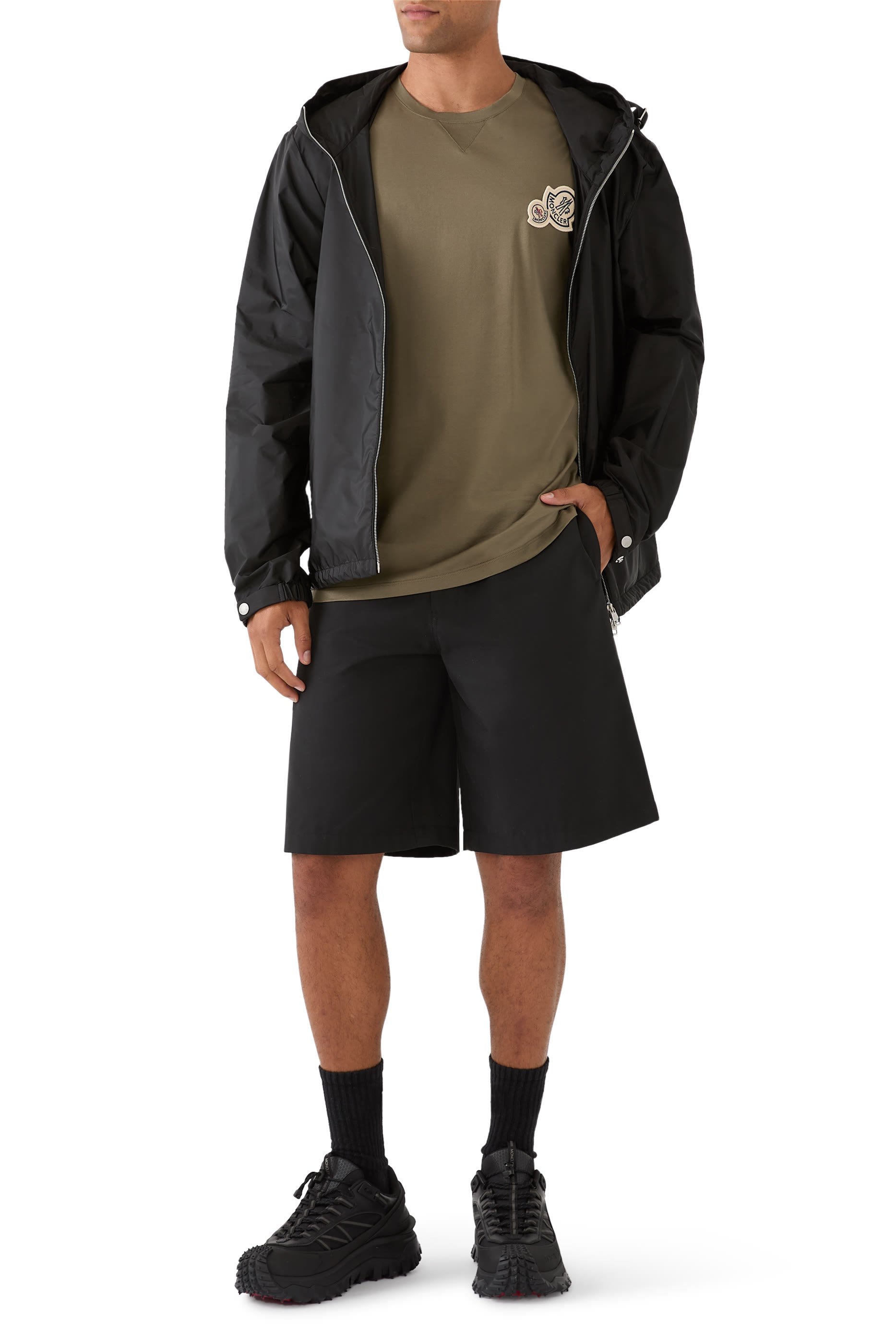 جاكيت ريموراي بغطاء رأس