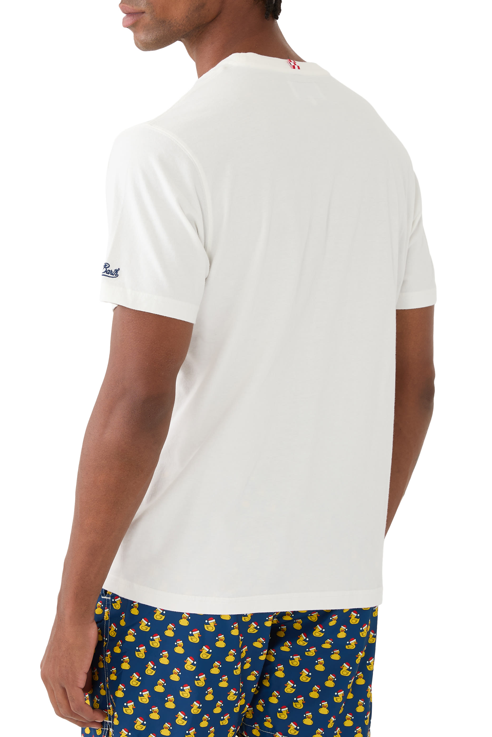 تيشيرت بشعار الماركة