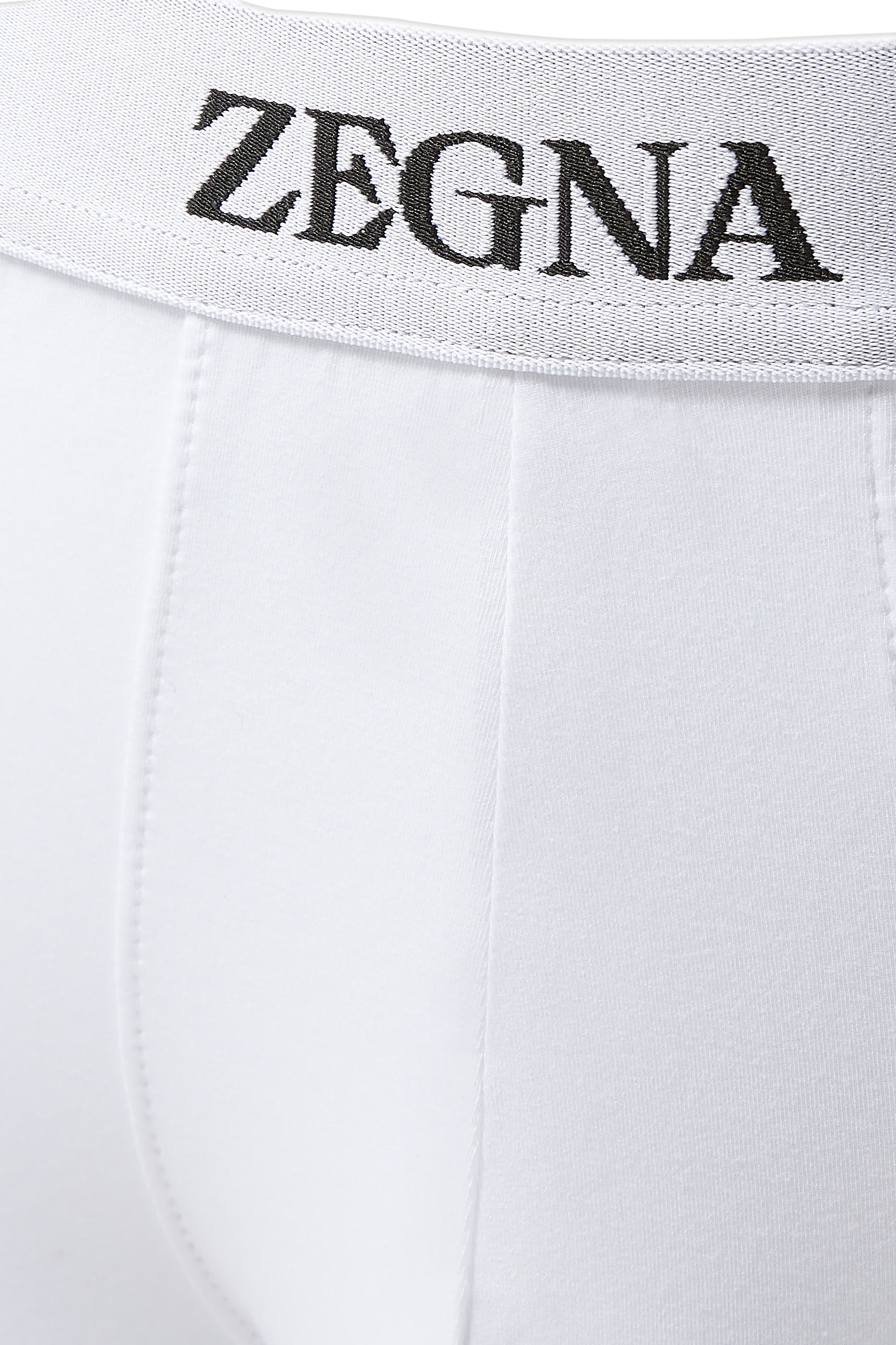 بوكسر بشعار الماركة