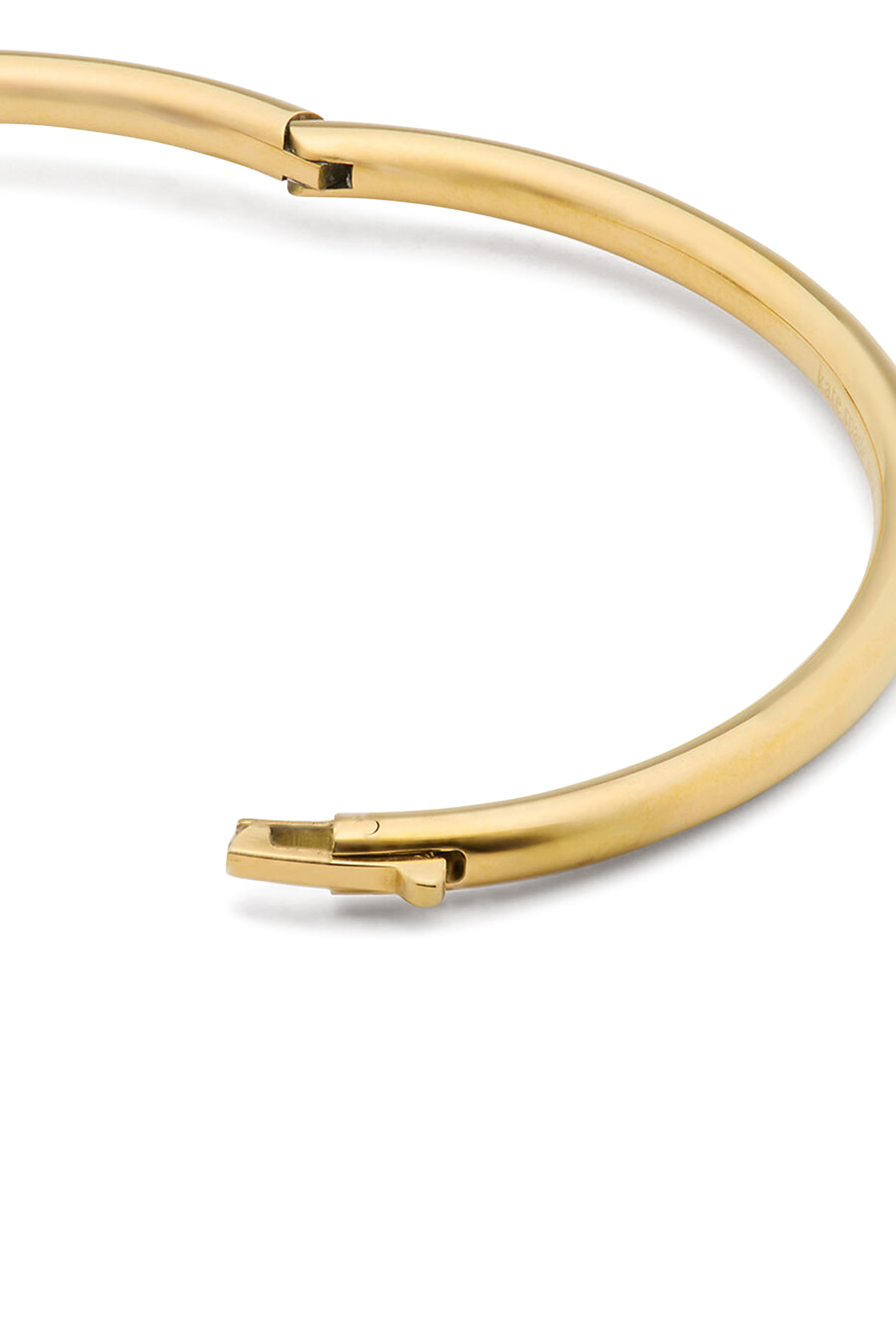 سوار بحلية بتصميم عقدة مزدوجة بأحجار زركونيا بافيه ومشبك مفصلي، معدن مطلي وستانلس ستيل