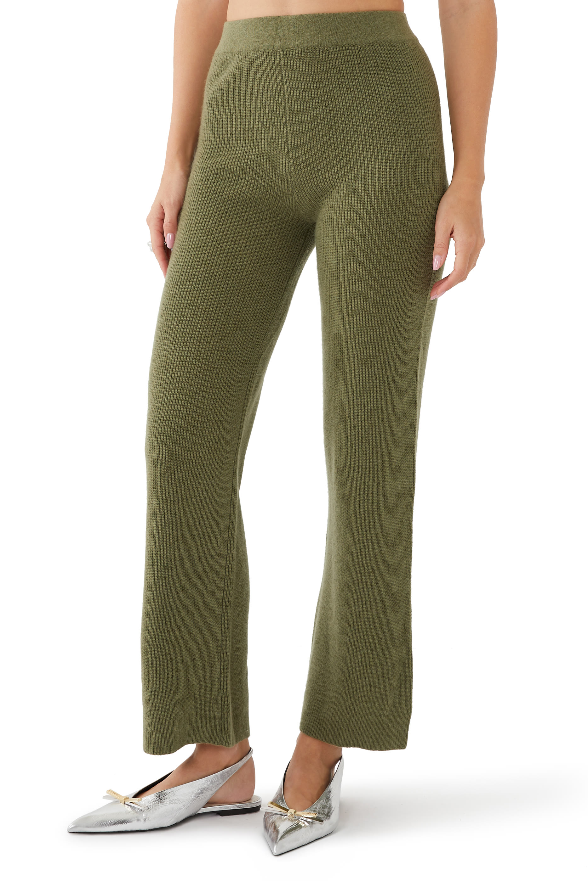 بنطال بقصة قصيرة