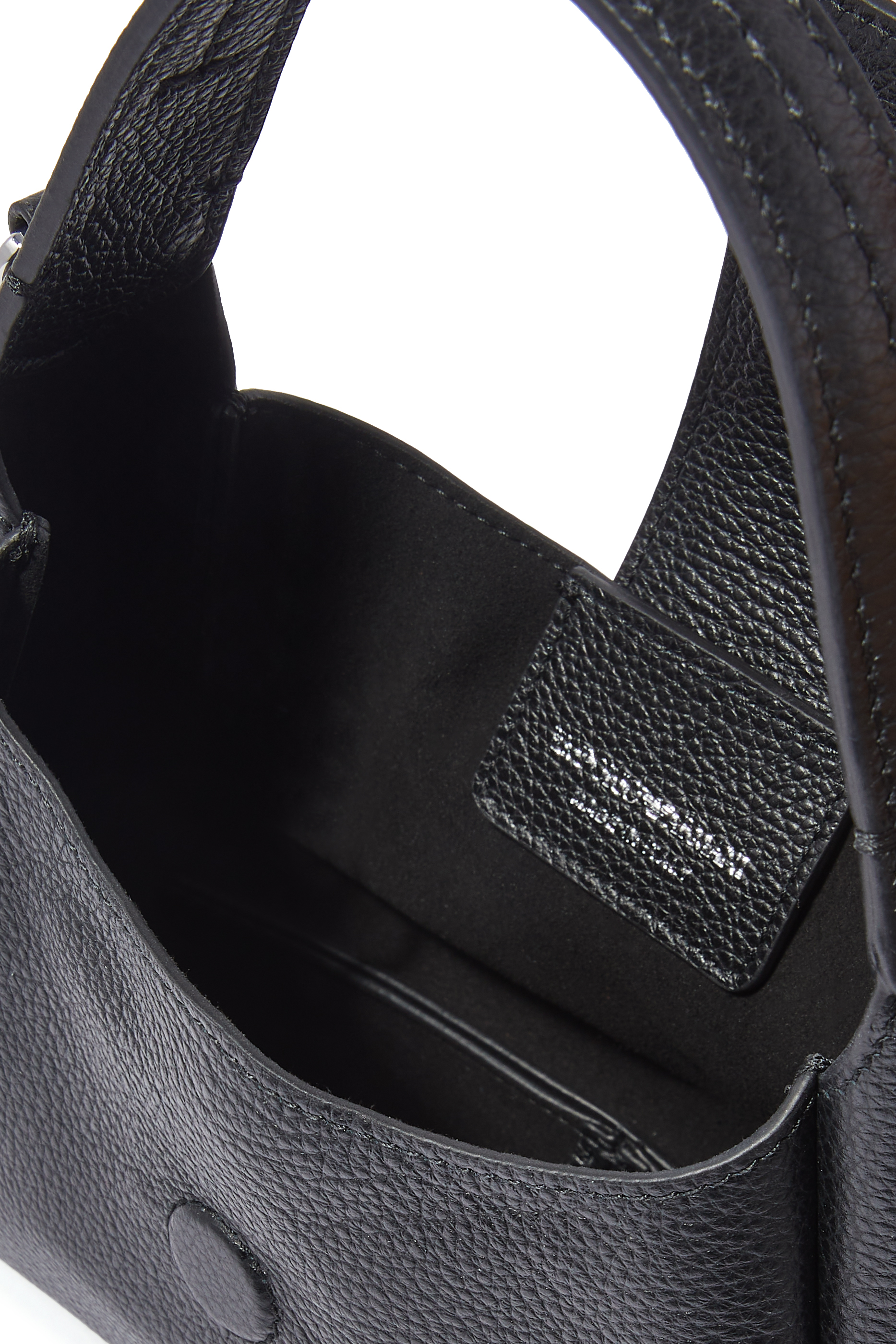 حقيبة يد هوبو بمشبك شعار الماركة