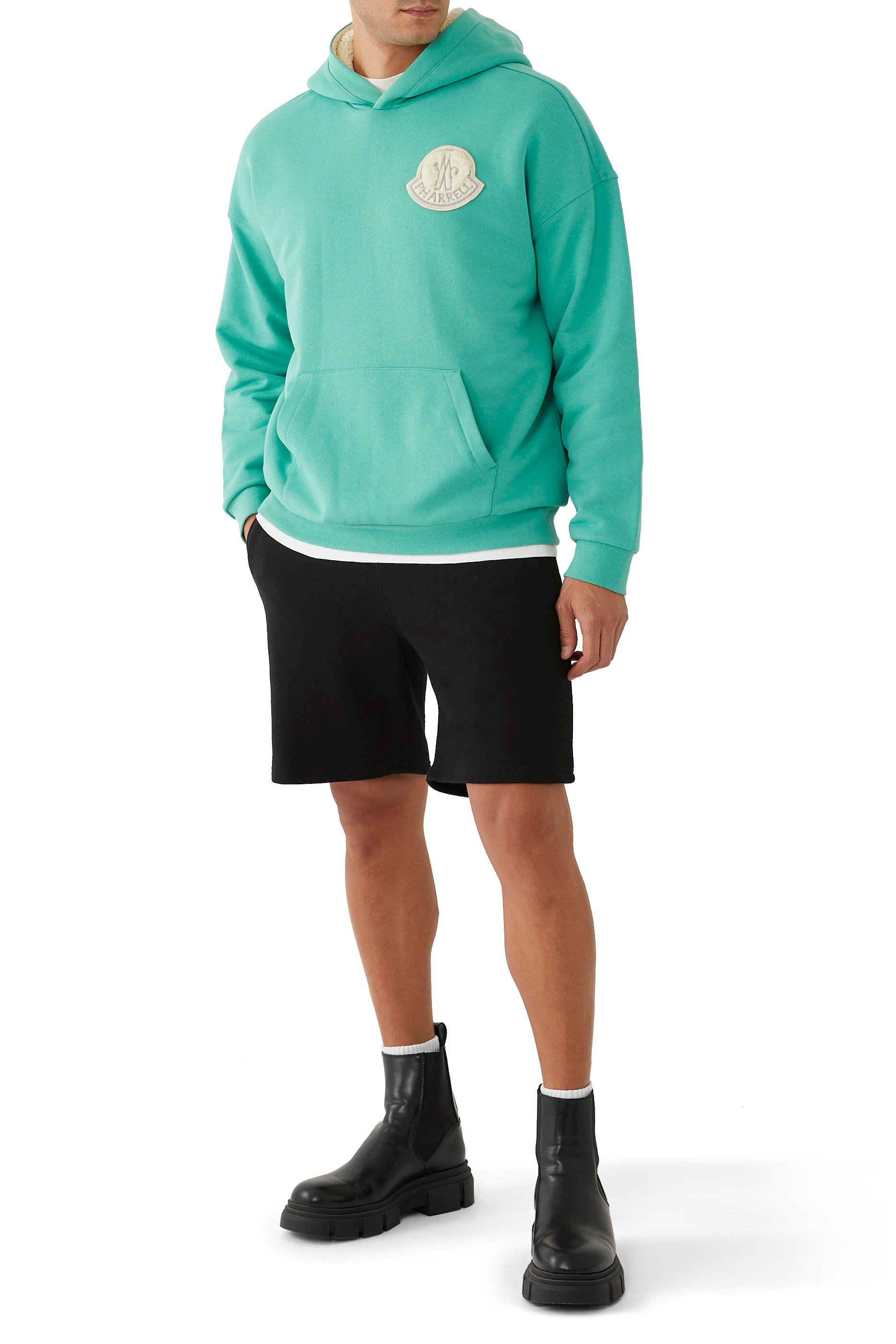 هودي جينيس x فاريل ويليامز