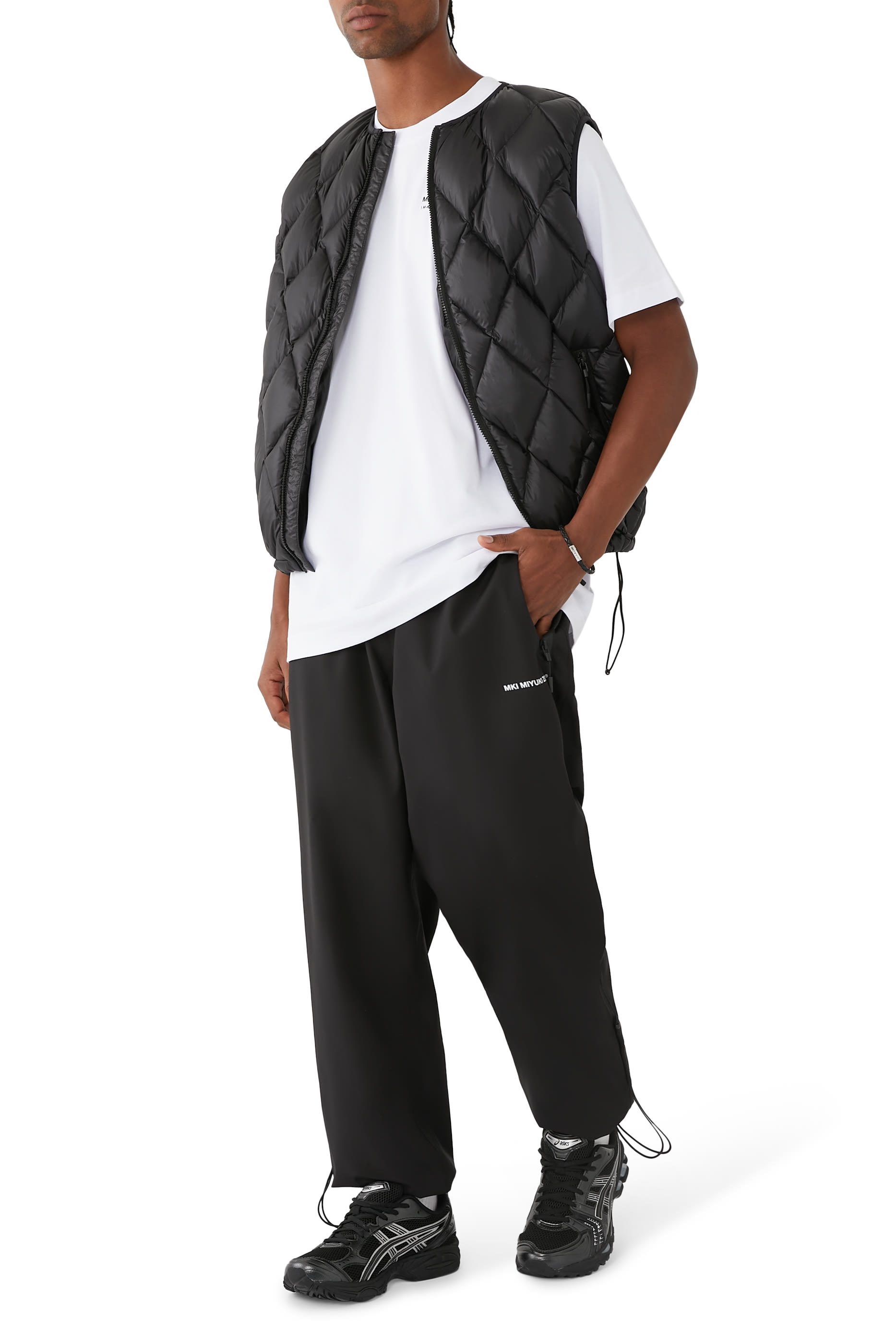 بنطال رياضي في 2 شل