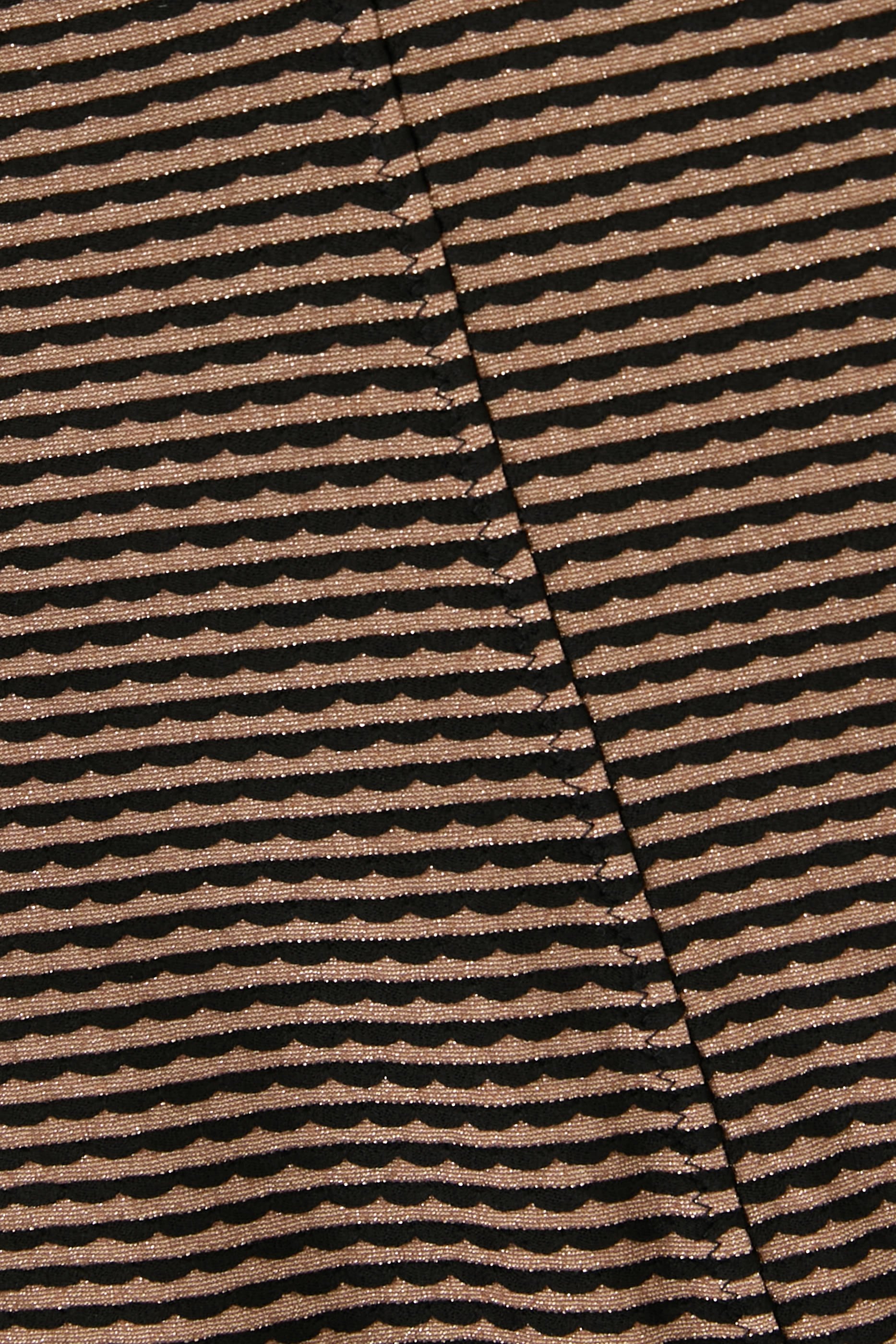 قطعة بيكيني سفلية زاهارا بحواف صدفية