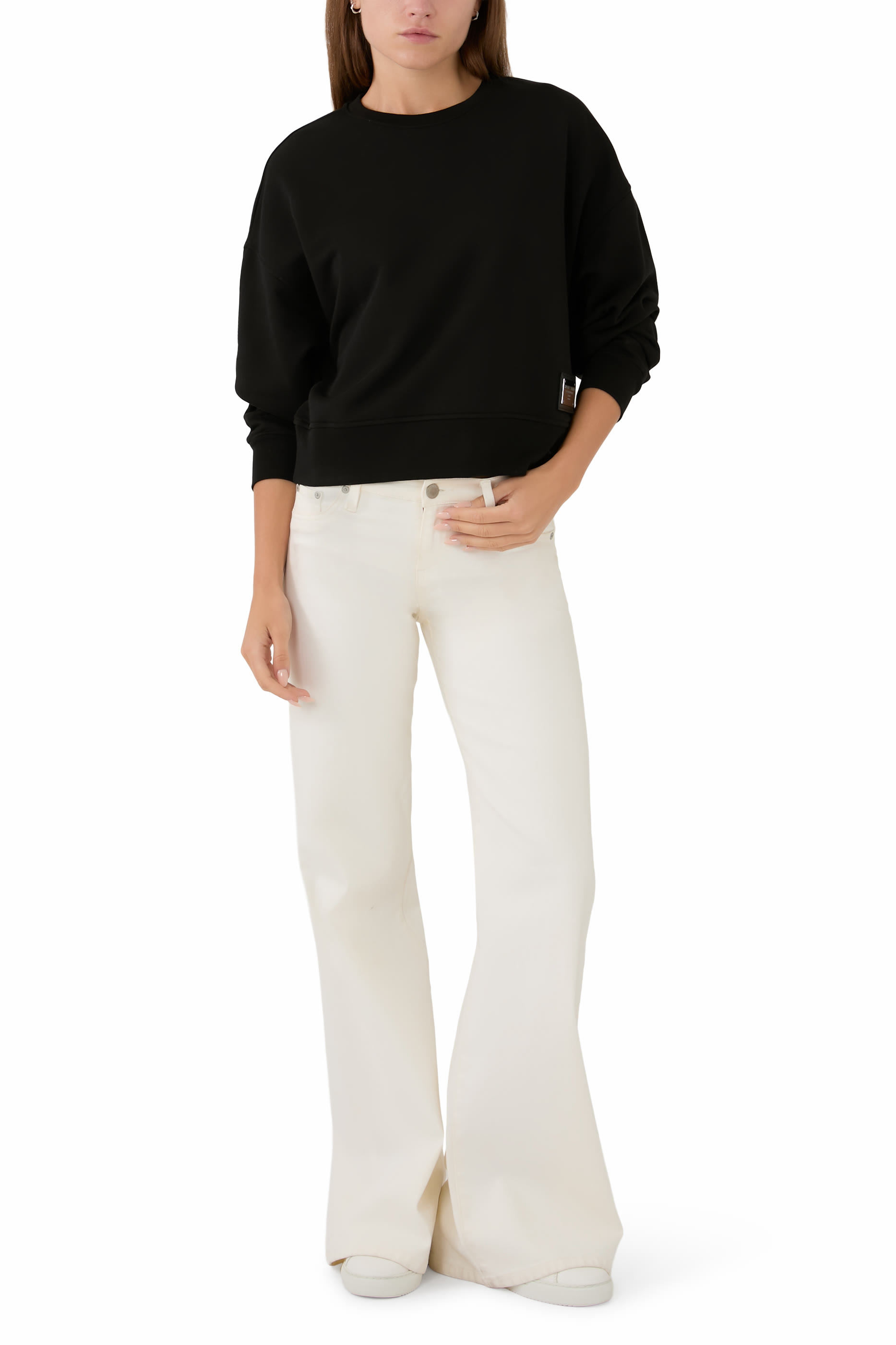 سويت شيرت بشعار الماركة