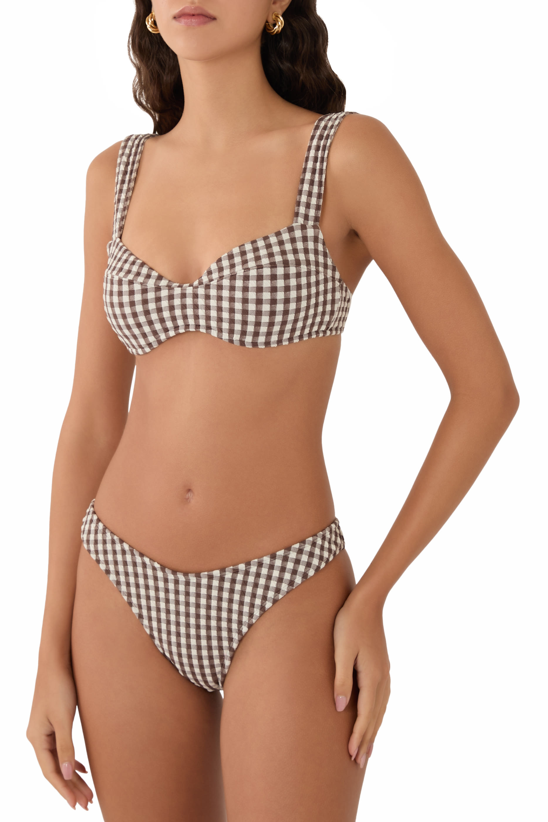 قطعة بيكيني علوية إيسنشال بقصة قصيرة