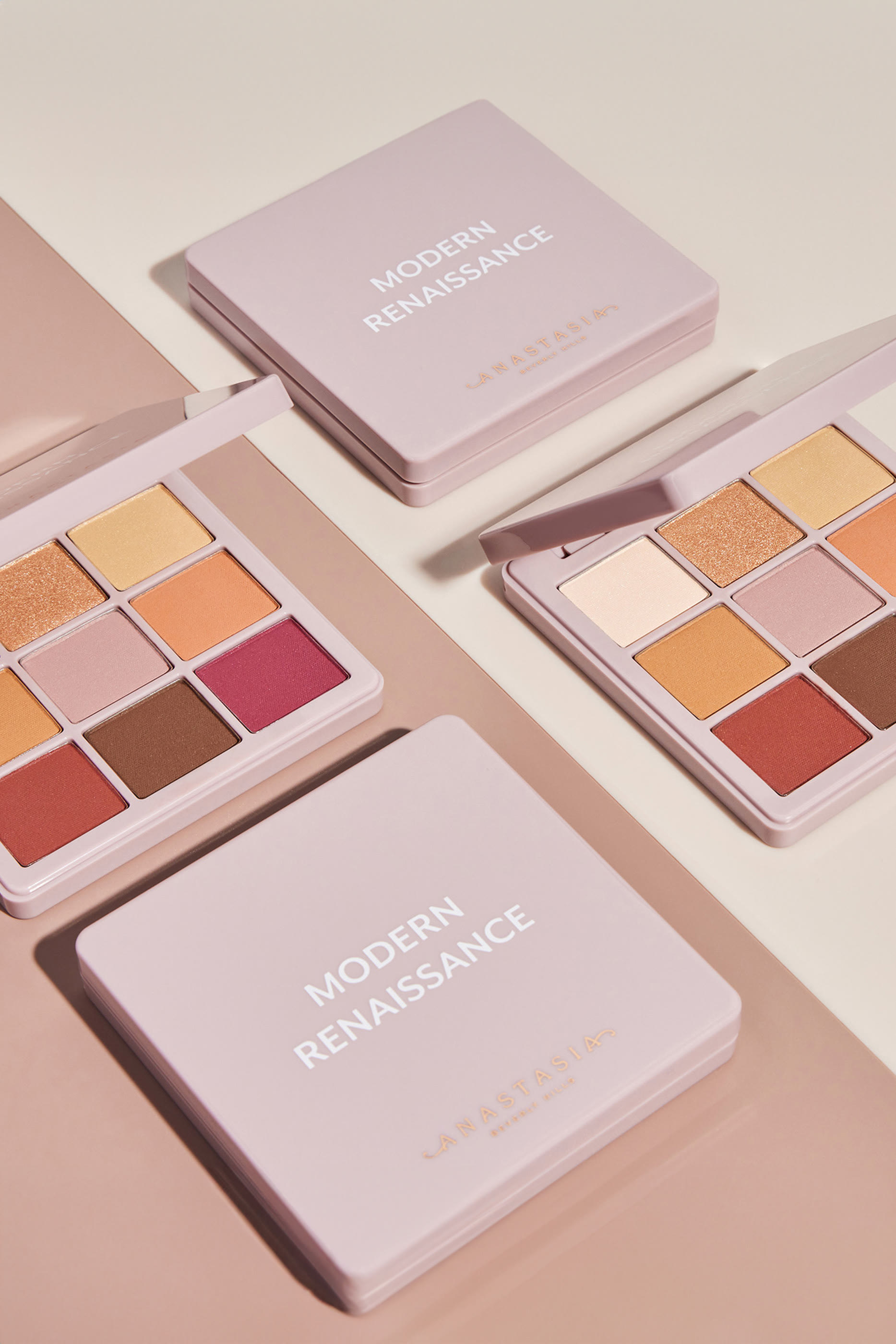 لوحة ظلال عيون ميني مودرن رينيسونس