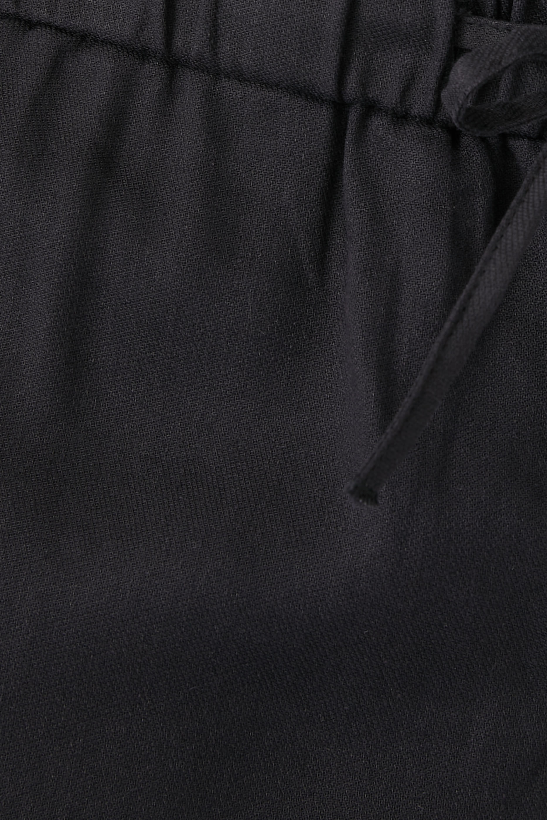 بنطال أوسكار كتان